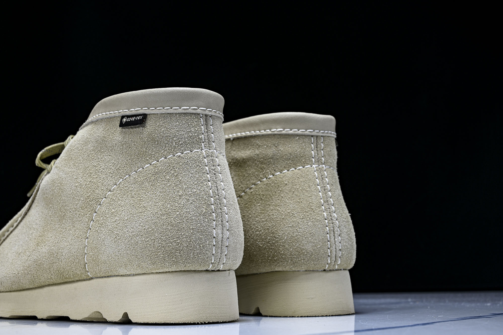 Clarks Wallabee GTX 防水 复古低帮男鞋袋鼠鞋防滑运动休闲鞋22 尺码 36 37 38 39 40 Clarks Wallabee GTX 防水 复古低帮男鞋袋鼠鞋防滑运动休闲鞋22 尺码 36 37 38 39 40