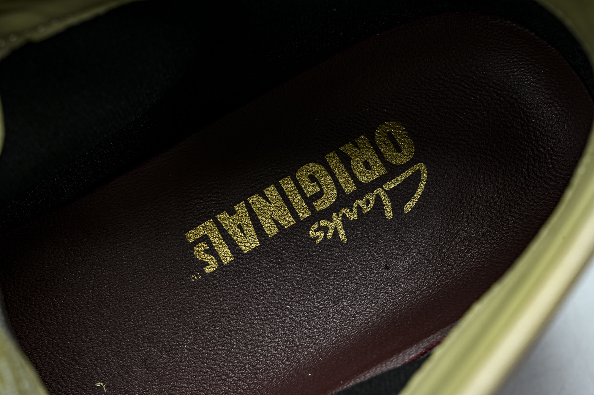 Clarks Wallabee GTX 防水 复古低帮男鞋袋鼠鞋防滑运动休闲鞋22 尺码 36 37 38 39 40 Clarks Wallabee GTX 防水 复古低帮男鞋袋鼠鞋防滑运动休闲鞋22 尺码 36 37 38 39 40