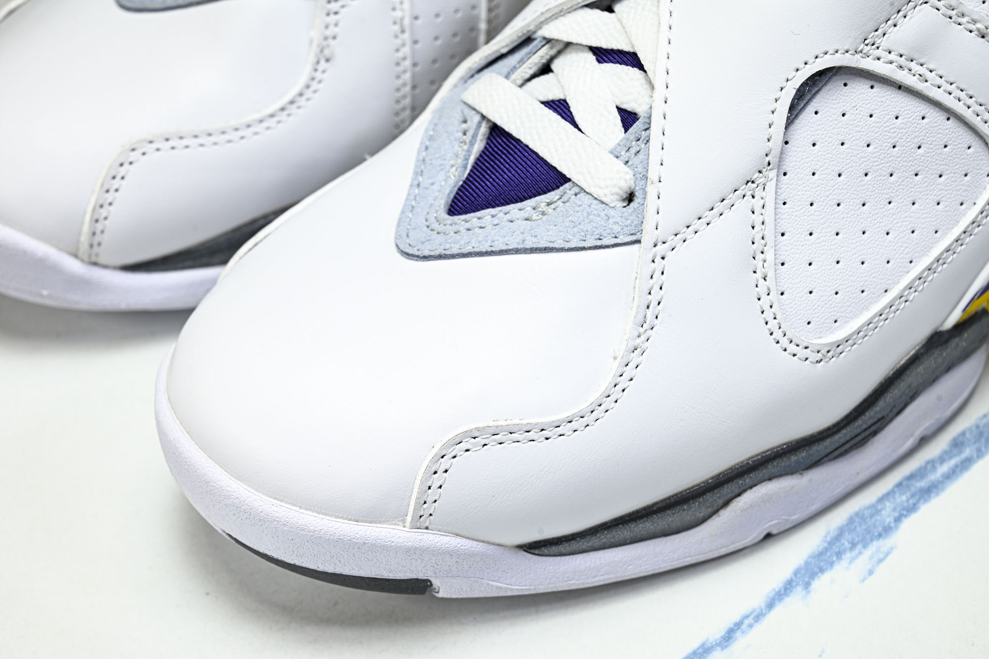 Air Jordan 8 Retro Champagne 男士减震防滑支撑运动篮球鞋-107 尺码40 40.5 41 