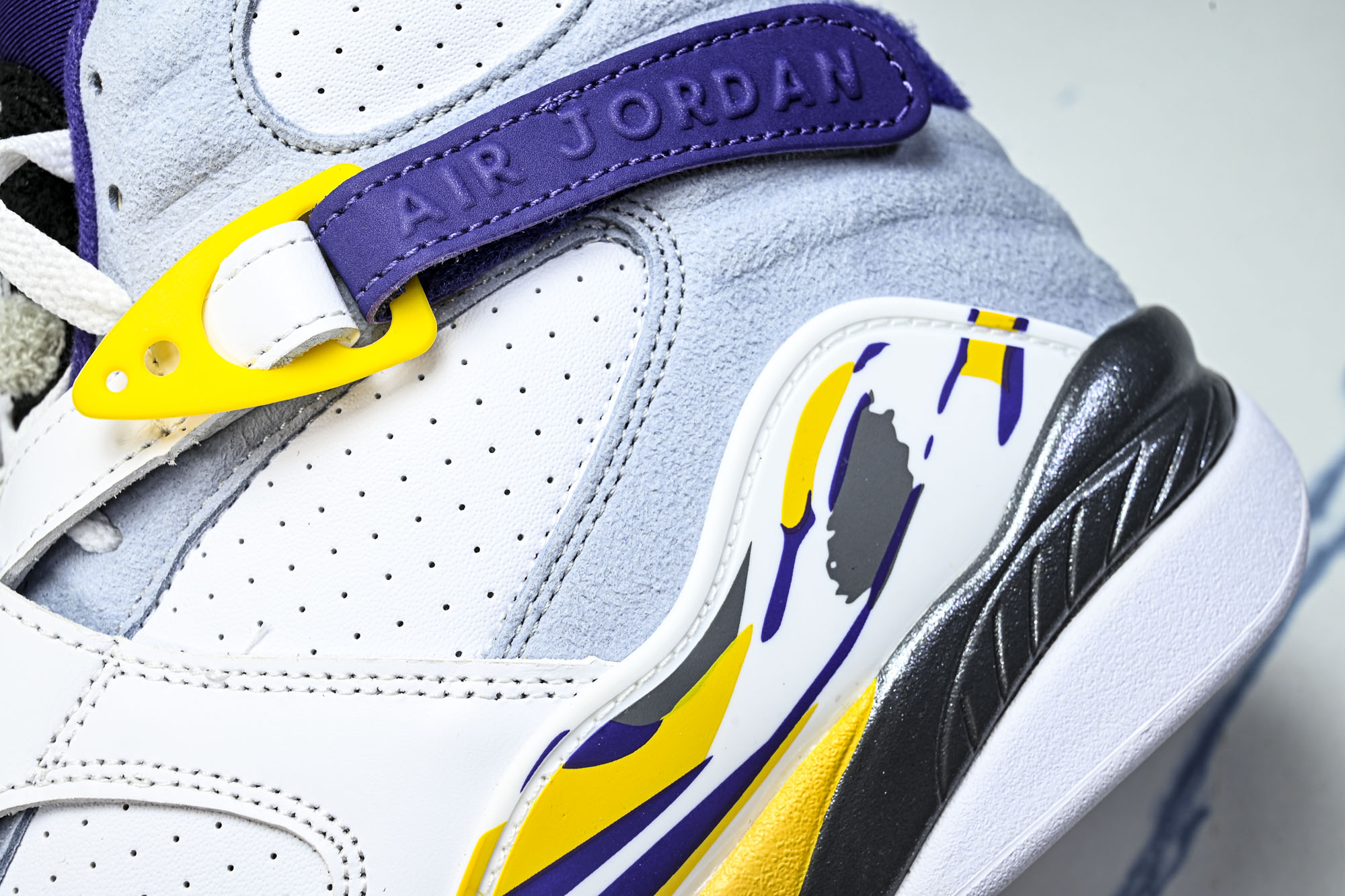 Air Jordan 8 Retro Champagne 男士减震防滑支撑运动篮球鞋-107 尺码40 40.5 41 