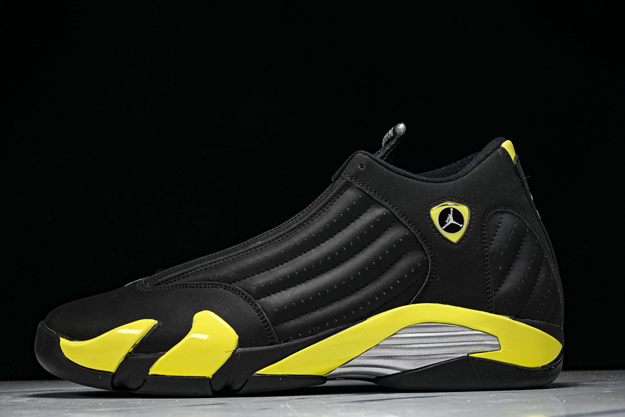 Air Jordan 14 Retro _Thunder_ AJ14 乔14法拉利黑黄 -070 尺码 40 40.5 Air Jordan 14 Retro _Thunder_ AJ14 乔14法拉利黑黄 -070 尺码 40 40.5