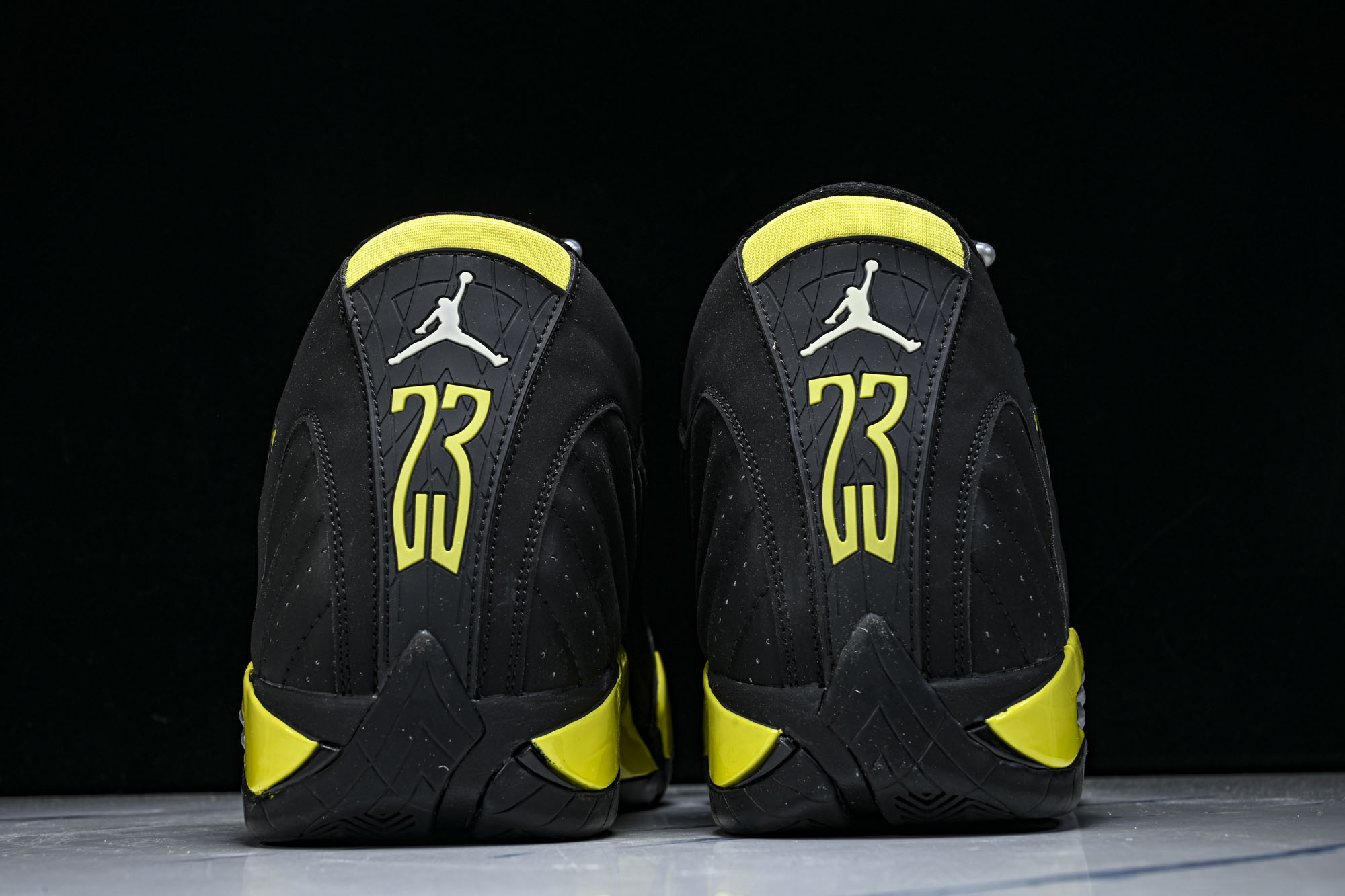 Air Jordan 14 Retro _Thunder_ AJ14 乔14法拉利黑黄 -070 尺码 40 40.5 Air Jordan 14 Retro _Thunder_ AJ14 乔14法拉利黑黄 -070 尺码 40 40.5