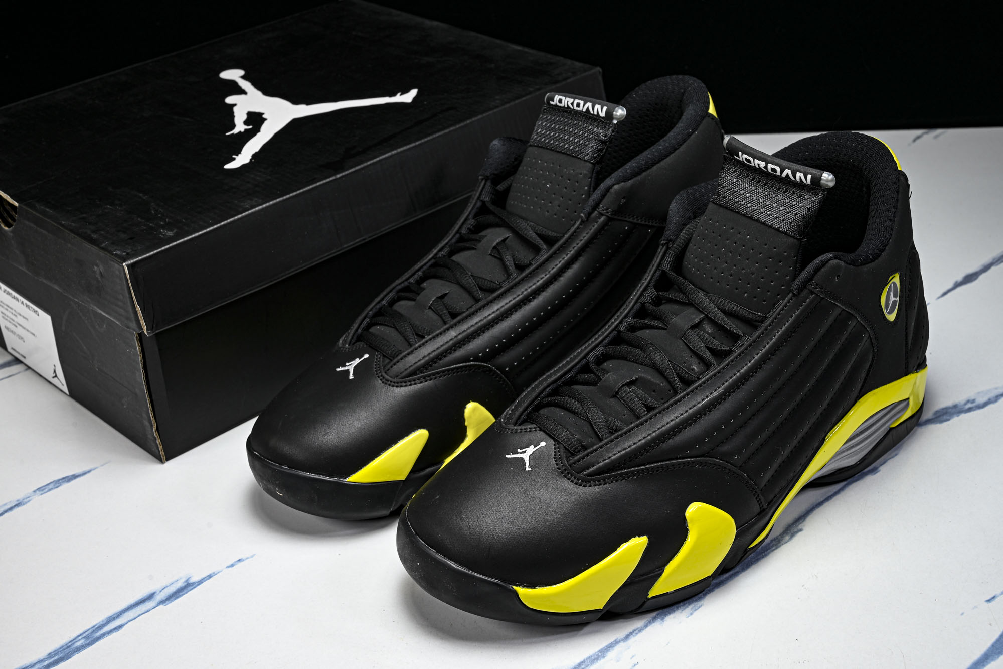 Air Jordan 14 Retro _Thunder_ AJ14 乔14法拉利黑黄 -070 尺码 40 40.5 Air Jordan 14 Retro _Thunder_ AJ14 乔14法拉利黑黄 -070 尺码 40 40.5