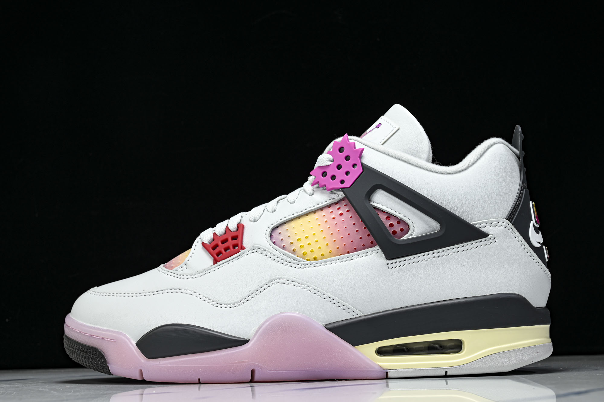 Air Jordan 4 AJ4 漫画白黑粉色 男鞋篮球鞋JA1135 100 尺寸 40 40.5 41 42 42.