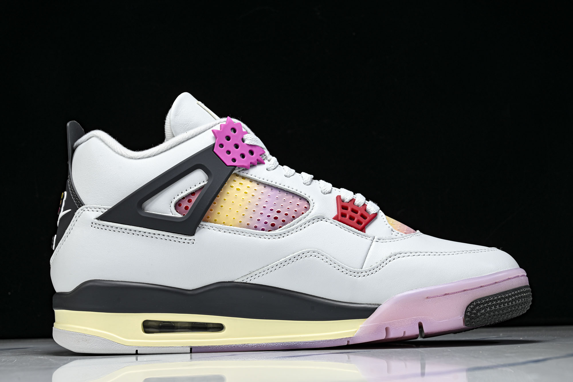 Air Jordan 4 AJ4 漫画白黑粉色 男鞋篮球鞋JA1135 100 尺寸 40 40.5 41 42 42.