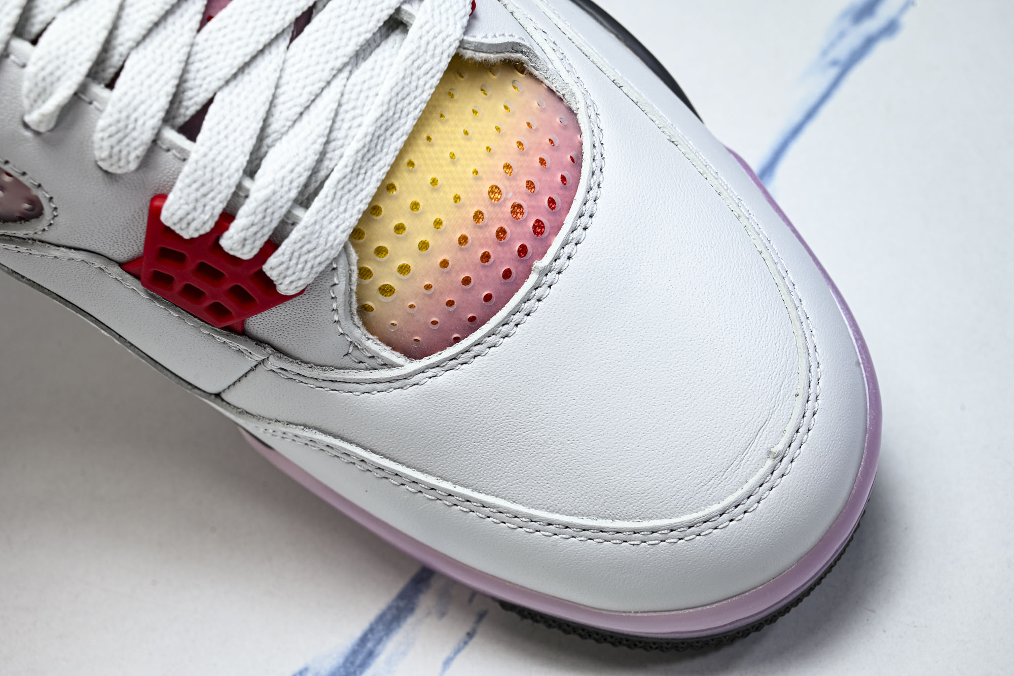 Air Jordan 4 AJ4 漫画白黑粉色 男鞋篮球鞋JA1135 100 尺寸 40 40.5 41 42 42.