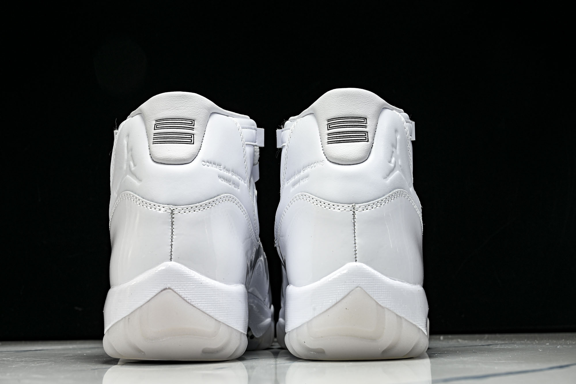 Air Jordan 11 AJ11 限量版 中帮复古篮球鞋IV7639-100 尺码40 40.5 41 42 42. Air Jordan 11 AJ11 限量版 中帮复古篮球鞋IV7639-100 尺码40 40.5 41 42 42.