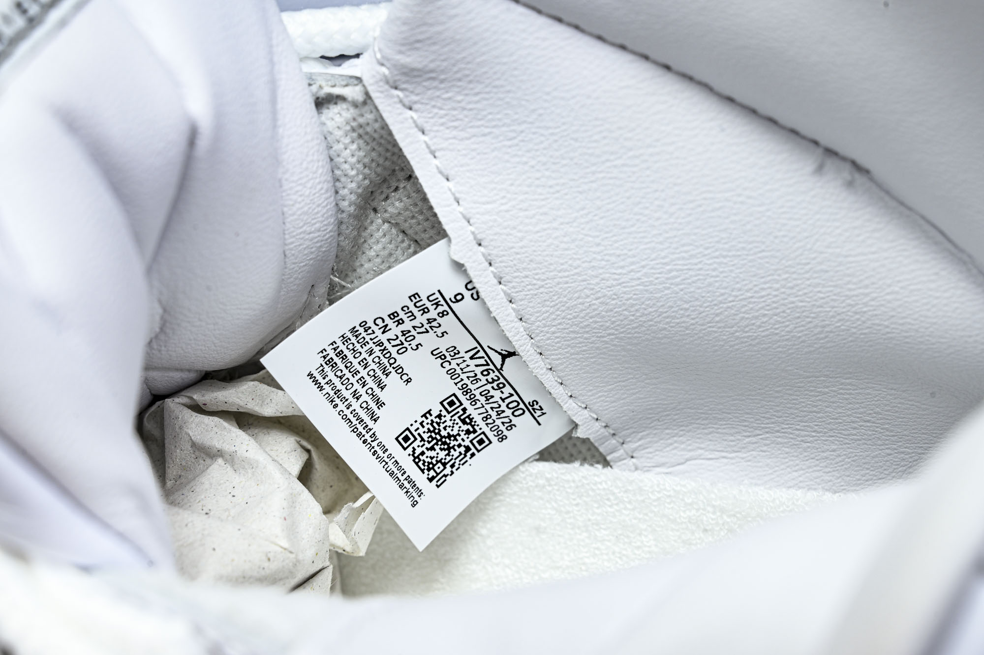 Air Jordan 11 AJ11 限量版 中帮复古篮球鞋IV7639-100 尺码40 40.5 41 42 42. Air Jordan 11 AJ11 限量版 中帮复古篮球鞋IV7639-100 尺码40 40.5 41 42 42.