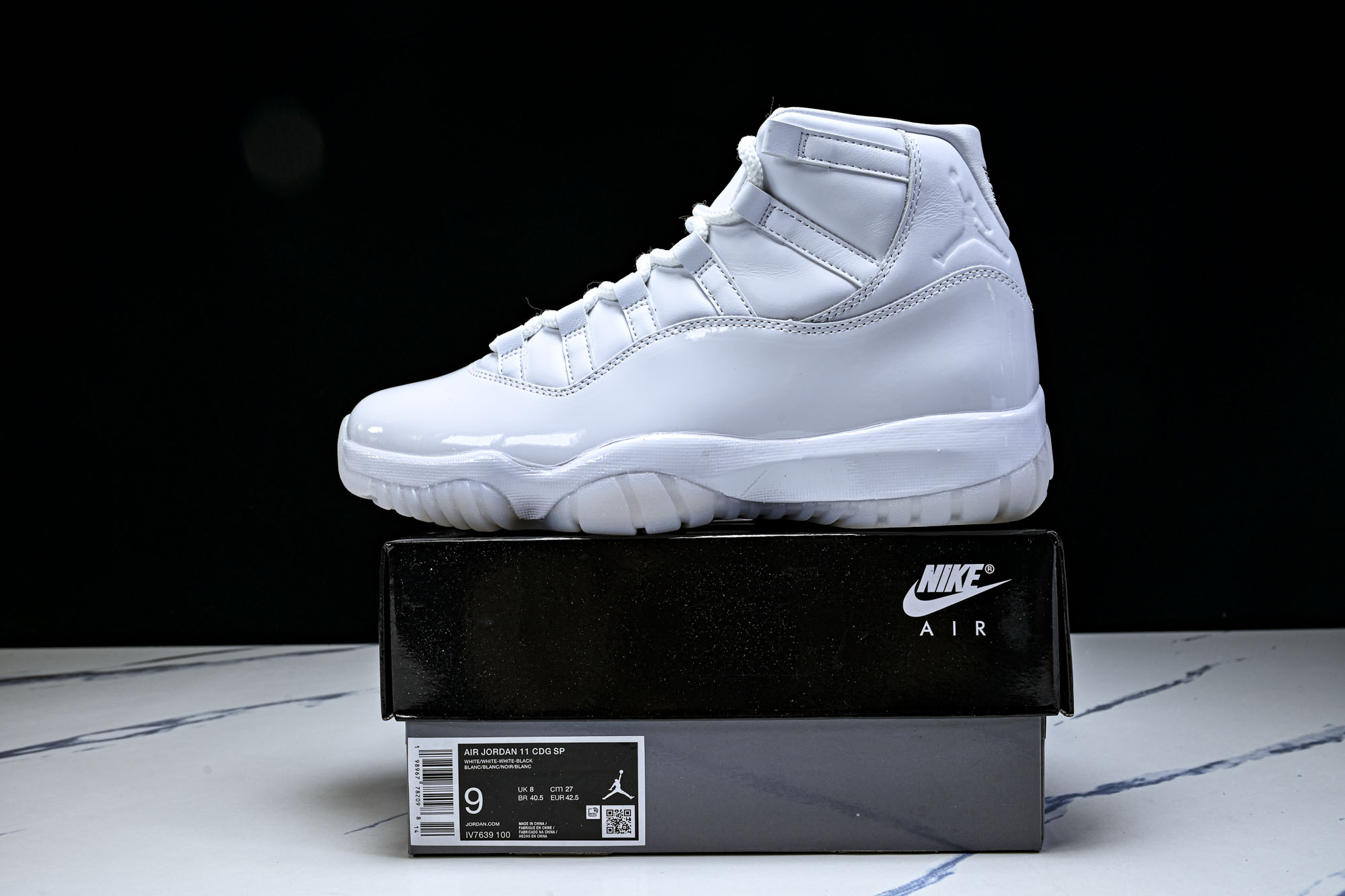Air Jordan 11 AJ11 限量版 中帮复古篮球鞋IV7639-100 尺码40 40.5 41 42 42. Air Jordan 11 AJ11 限量版 中帮复古篮球鞋IV7639-100 尺码40 40.5 41 42 42.