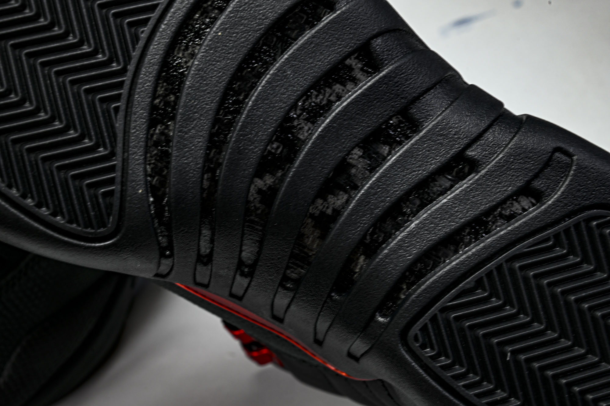 Air Jordan 12 Retro _Bloodline_ AJ12 乔12黑红 CT8013-003 尺码 40 Air Jordan 12 Retro _Bloodline_ AJ12 乔12黑红 CT8013-003 尺码 40
