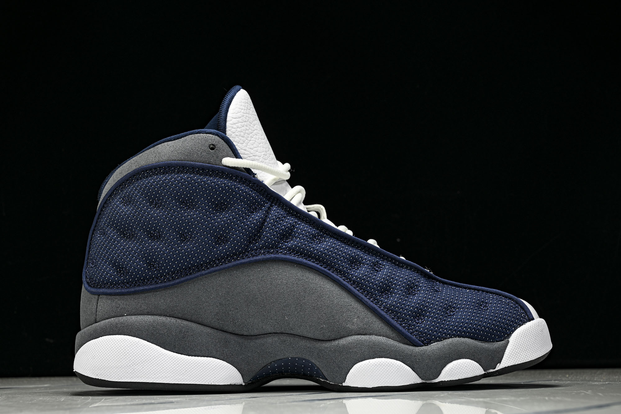 Air Jordan 13 AJ13 GIGI 真标真碳 海军蓝 男款复古实战篮球鞋 IW3808-400 尺码40 4 Air Jordan 13 AJ13 GIGI 真标真碳 海军蓝 男款复古实战篮球鞋 IW3808-400 尺码40 4