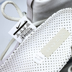 Nike Air Fear Of God 1 FOG 联名高街 古白AR4237-002 尺寸40 40.5 41 42 Nike Air Fear Of God 1 FOG 联名高街 古白AR4237-002 尺寸40 40.5 41 42