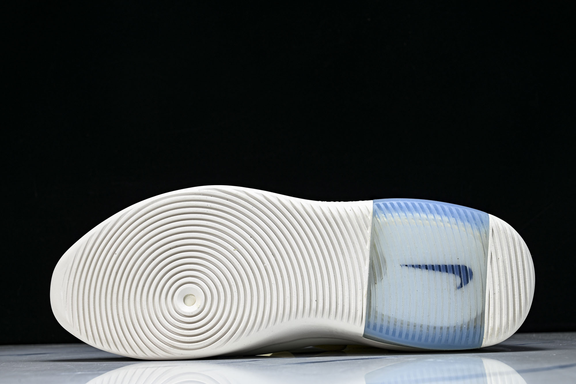 Nike Air Fear Of God 1 FOG 联名高街 白皮AR4237-100 尺寸40 40.5 41 42