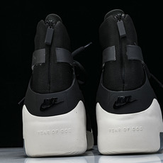 Nike Air Fear Of God 1 FOG 联名高街 黑白 AR4237-001 尺寸40 40.5 41 4 Nike Air Fear Of God 1 FOG 联名高街 黑白 AR4237-001 尺寸40 40.5 41 4