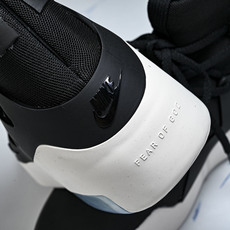 Nike Air Fear Of God 1 FOG 联名高街 黑白 AR4237-001 尺寸40 40.5 41 4 Nike Air Fear Of God 1 FOG 联名高街 黑白 AR4237-001 尺寸40 40.5 41 4