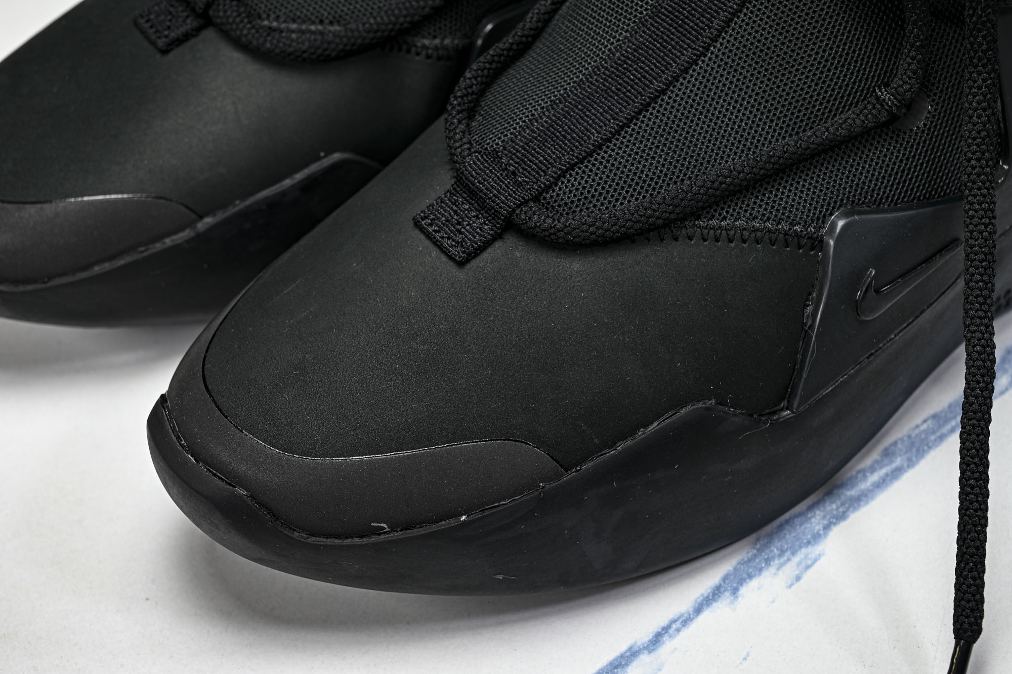 Nike Air Fear Of God 1 FOG 联名高街 黑魂 AR4237-005 尺寸40 40.5 41 4 Nike Air Fear Of God 1 FOG 联名高街 黑魂 AR4237-005 尺寸40 40.5 41 4