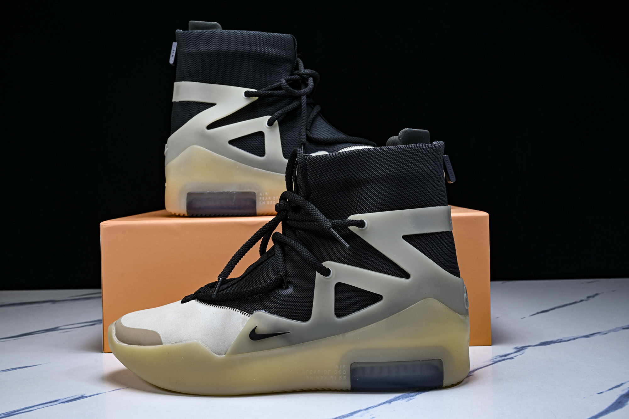 Nike Air Fear Of God 1 FOG 联名高街 黑麦 AR4237-902 尺寸40 40.5 41 4 Nike Air Fear Of God 1 FOG 联名高街 黑麦 AR4237-902 尺寸40 40.5 41 4