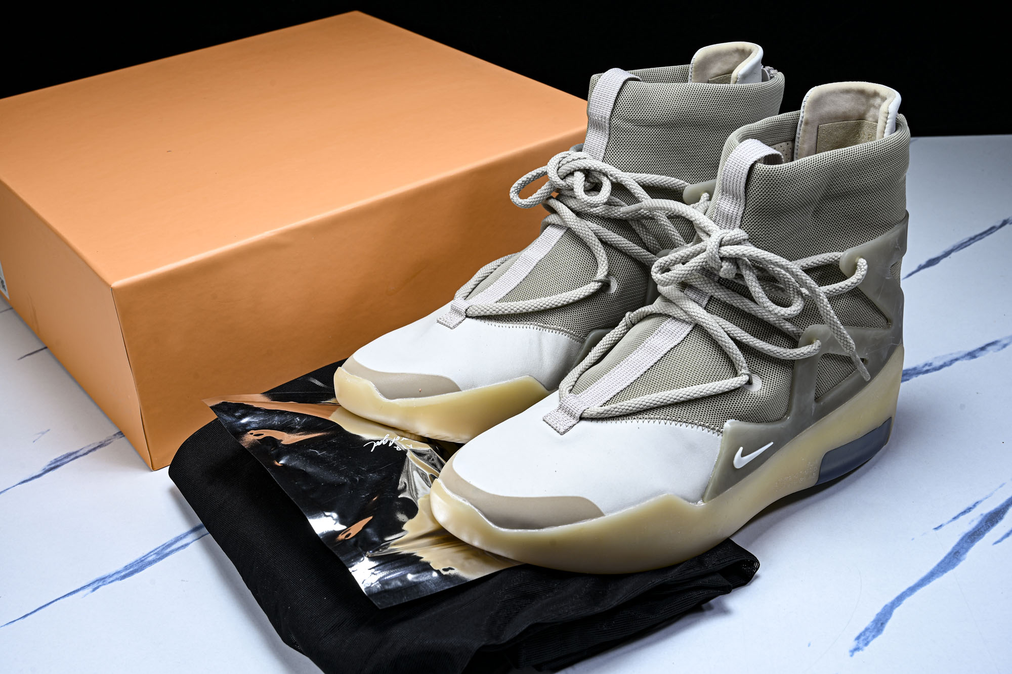 Nike Air Fear Of God 1 FOG 联名高街燕麦 AR4237-900 尺寸40 40.5 41 42