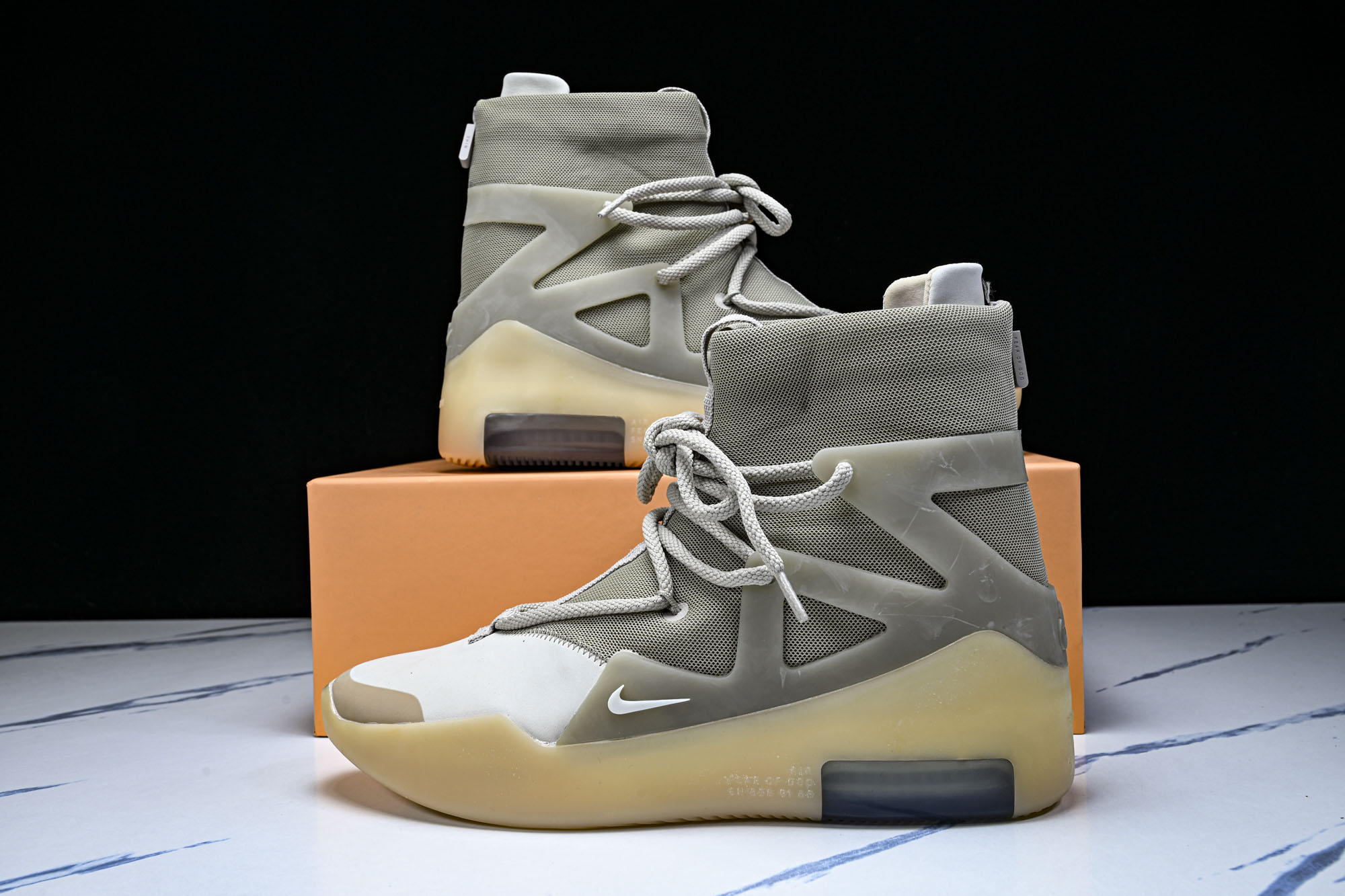 Nike Air Fear Of God 1 FOG 联名高街燕麦 AR4237-900 尺寸40 40.5 41 42