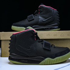 NIK Air Yeezy 2 NRG 北卡大学 黑粉 黑椰子侃爷 -006 #YZ013 40 40.5 41 42 NIK Air Yeezy 2 NRG 北卡大学 黑粉 黑椰子侃爷 -006 #YZ013 40 40.5 41 42
