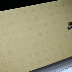 NIK Air Yeezy 2 NRG 北卡大学 黑粉 黑椰子侃爷 -006 #YZ013 40 40.5 41 42 NIK Air Yeezy 2 NRG 北卡大学 黑粉 黑椰子侃爷 -006 #YZ013 40 40.5 41 42