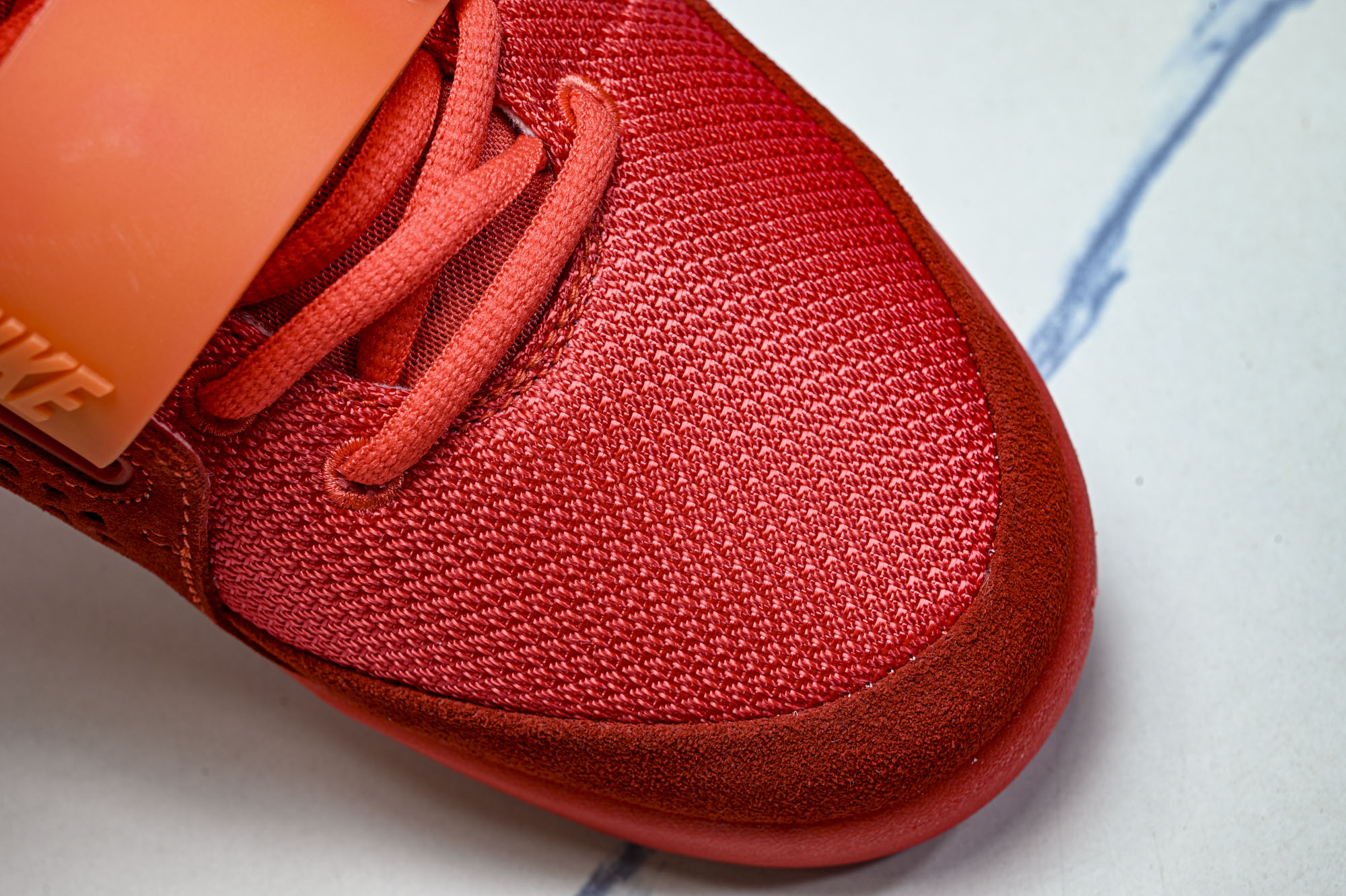 NK Air Yeezy 2 Red October 侃爷 红椰子 -660 #YZ013 40 40.5 41 42 NK Air Yeezy 2 Red October 侃爷 红椰子 -660 #YZ013 40 40.5 41 42