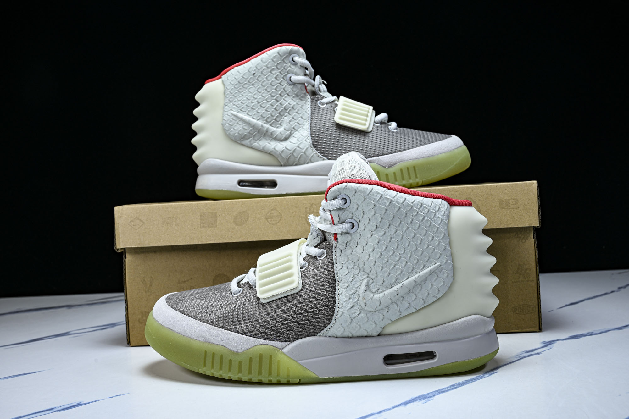 NK Air Yeezy Nrg Kanye West 灰白 货号_-010 #YZ013 40 40.5 41 42 