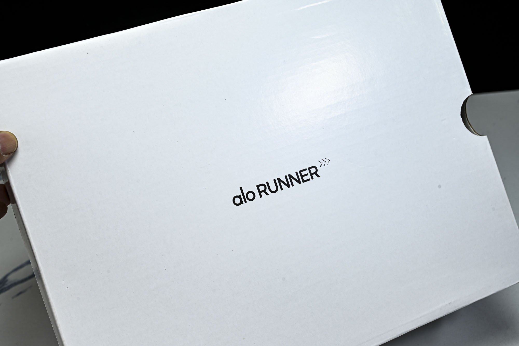 Alo Runner 舒适百搭透气减震 低帮跑步鞋 男女同款 #YZ014 36 36.5 37 38.5 39 40 