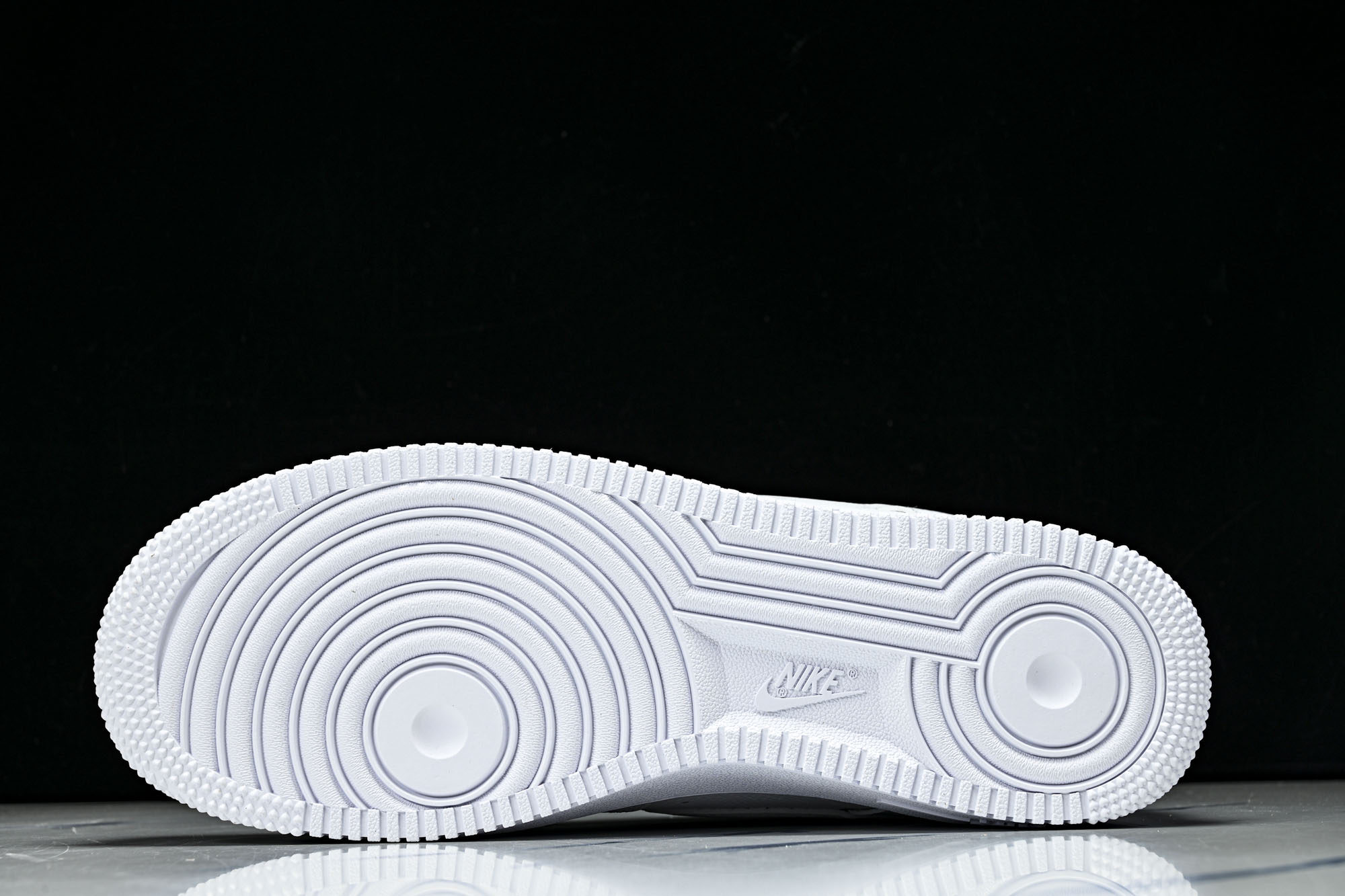 纯原 Nike Air Force 1'07 Low 空军一号低帮休闲板鞋 CZ8065-100 #YZ001-1 ▪️