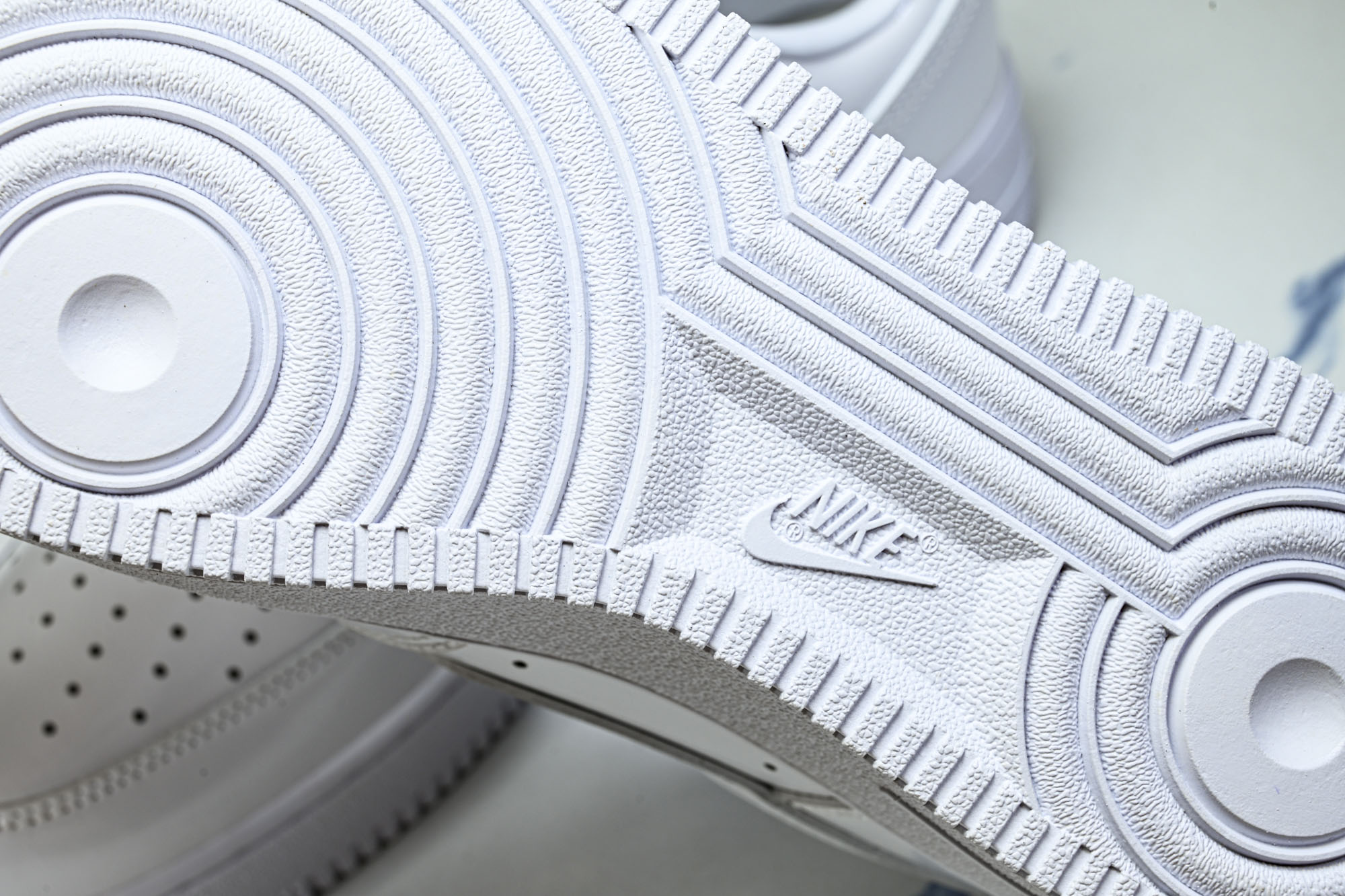 纯原 Nike Air Force 1'07 Low 空军一号低帮休闲板鞋IV2857-100 #YZ039-3 ▪️原 纯原 Nike Air Force 1'07 Low 空军一号低帮休闲板鞋IV2857-100 #YZ039-3 ▪️原