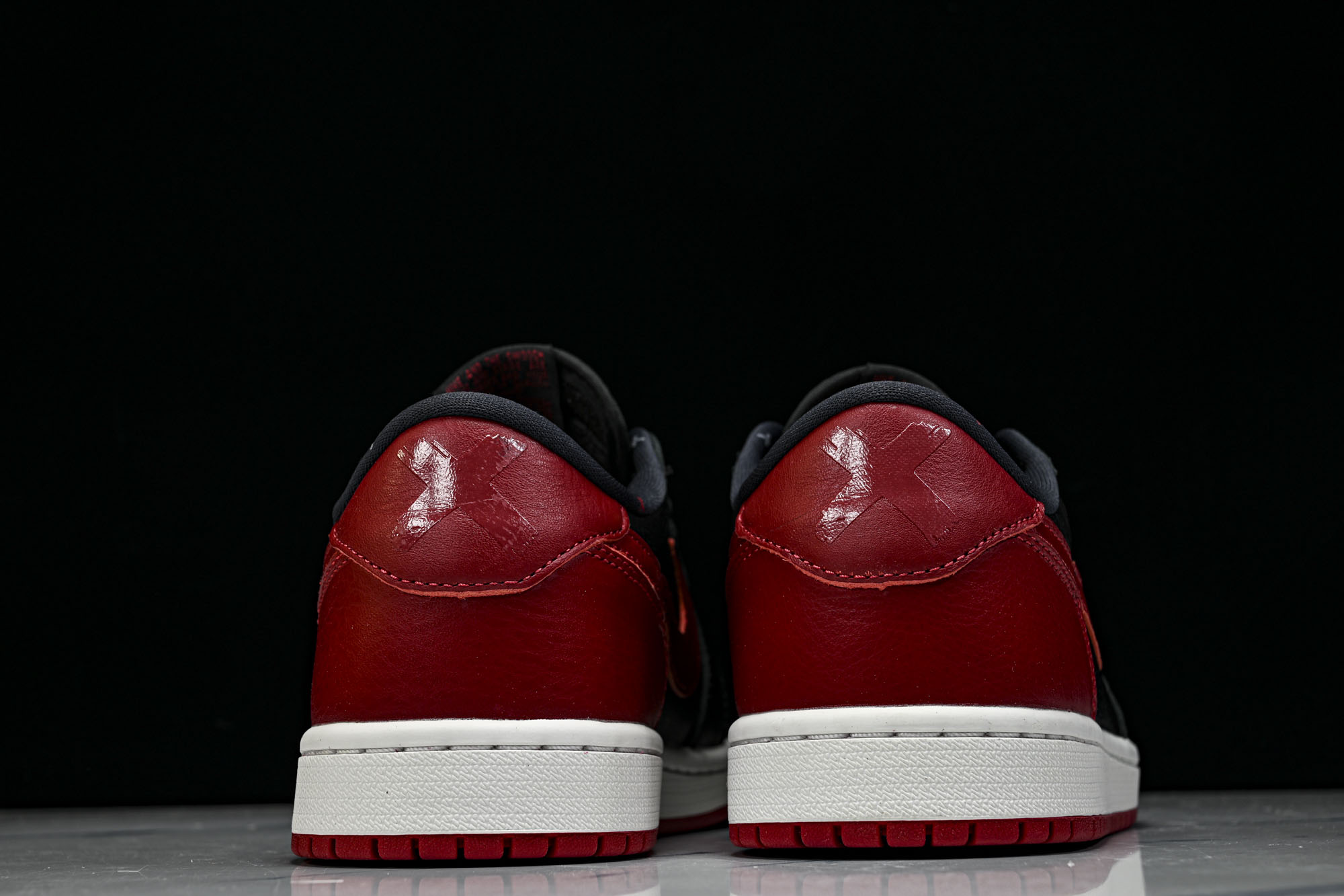 纯原Air Jordan 1 Low _Banned_ AJ1 乔1黑红禁穿XX 低帮文化休闲板鞋 IW6276-001 纯原Air Jordan 1 Low _Banned_ AJ1 乔1黑红禁穿XX 低帮文化休闲板鞋 IW6276-001