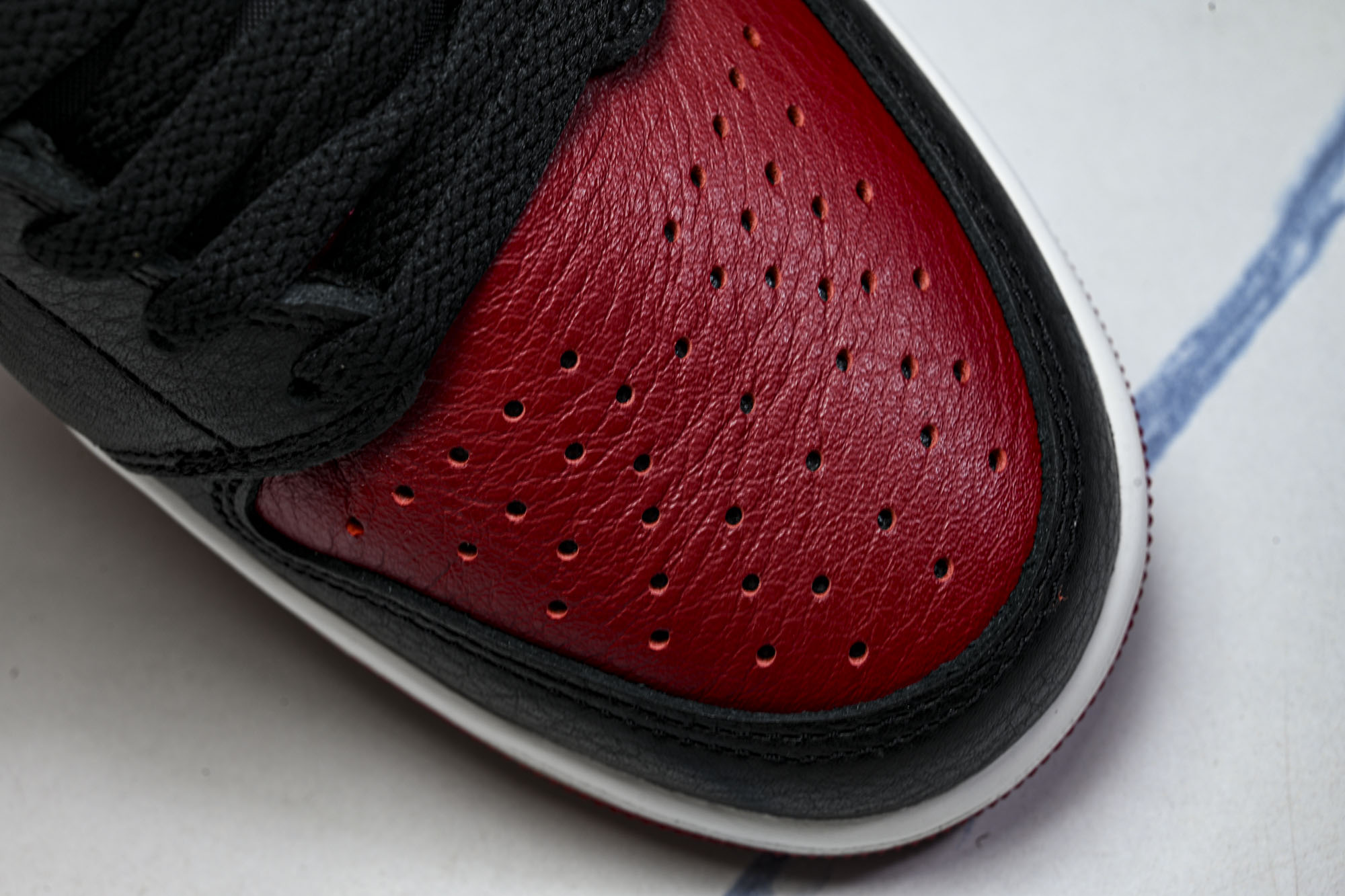 纯原Air Jordan 1 Low _Banned_ AJ1 乔1黑红禁穿XX 低帮文化休闲板鞋 IW6276-001 纯原Air Jordan 1 Low _Banned_ AJ1 乔1黑红禁穿XX 低帮文化休闲板鞋 IW6276-001
