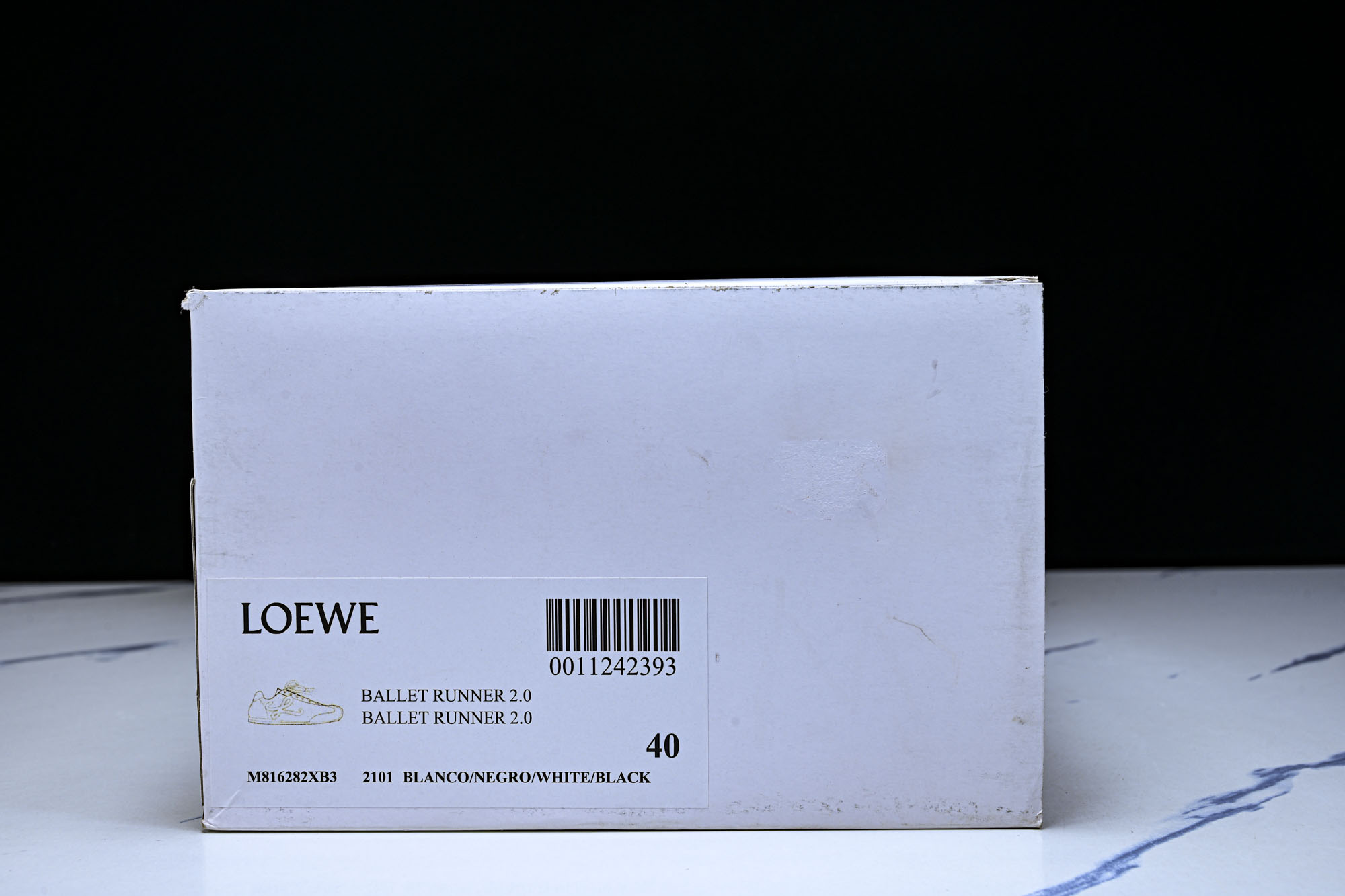 纯原Loewe 杨幂同款新款Ballet Runner2.0男女士芭蕾舞运动鞋 #YZ004 尺码 35 36 37 3 纯原Loewe 杨幂同款新款Ballet Runner2.0男女士芭蕾舞运动鞋 #YZ004 尺码 35 36 37 3