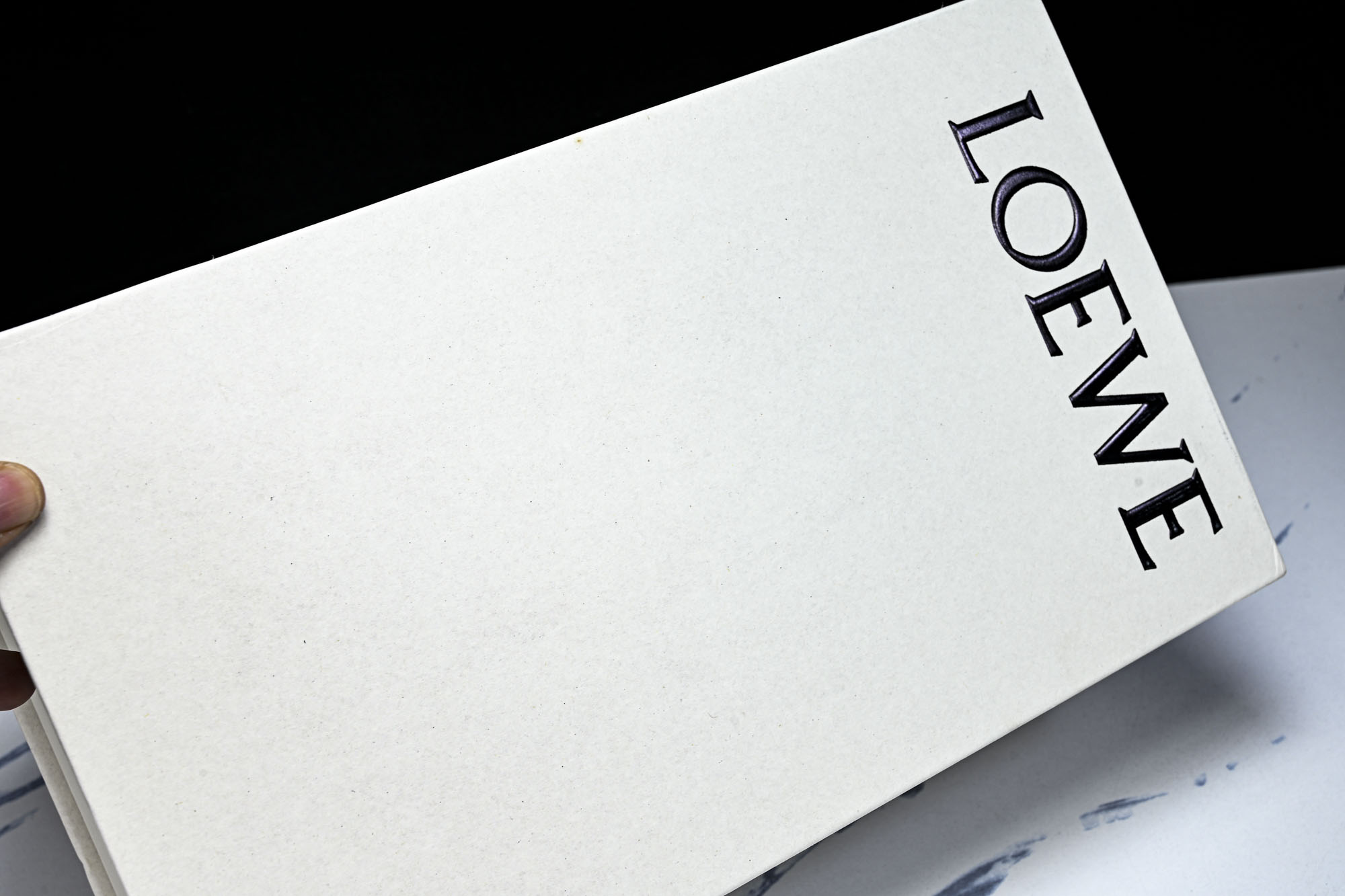 纯原Loewe 杨幂同款新款Ballet Runner2.0男女士芭蕾舞运动鞋 #YZ004 尺码 35 36 37 3 纯原Loewe 杨幂同款新款Ballet Runner2.0男女士芭蕾舞运动鞋 #YZ004 尺码 35 36 37 3