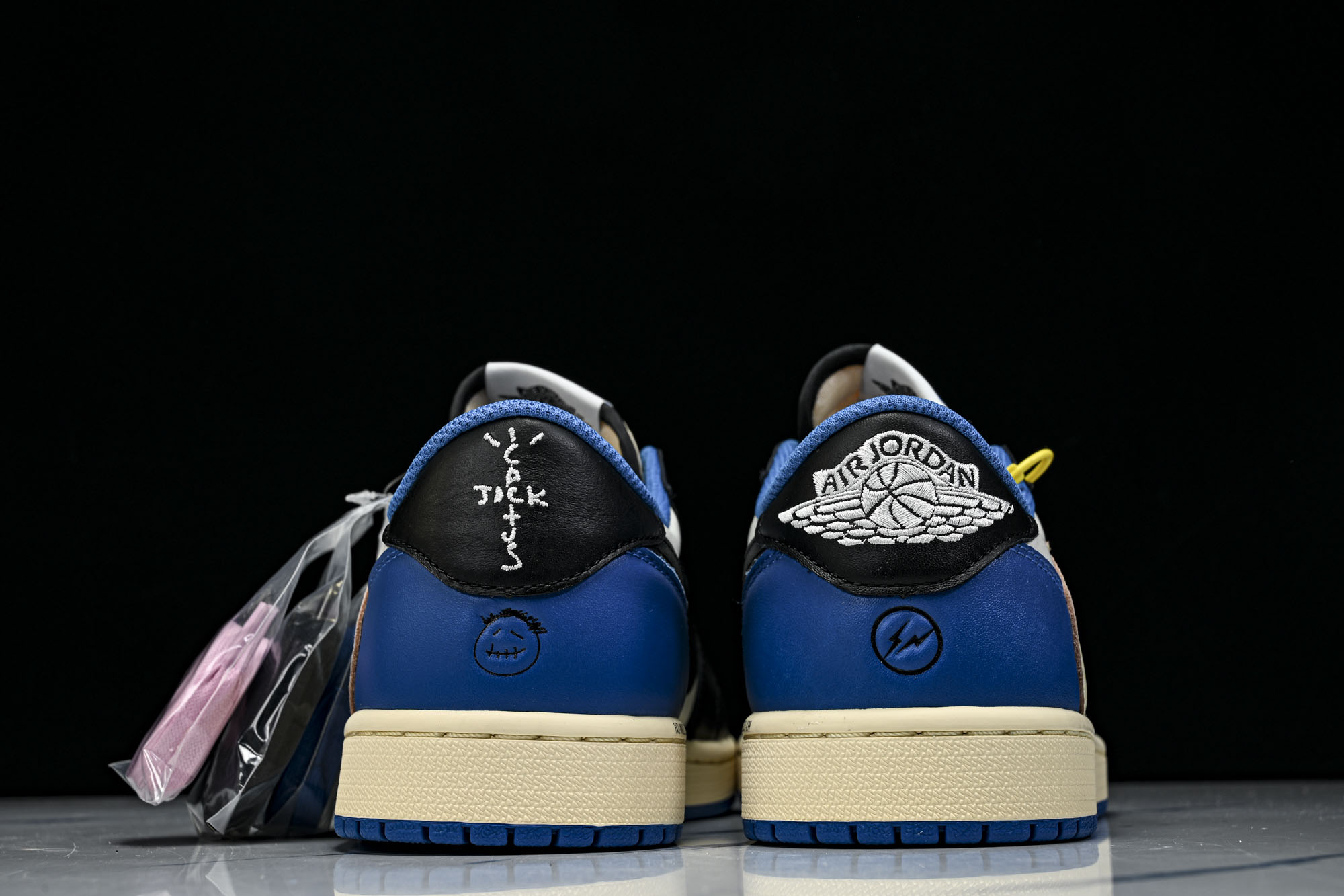 纯原Travis Scott x Air Jordan 1 Low OG AJ1 乔1倒勾低帮 全头层 DM7866-1