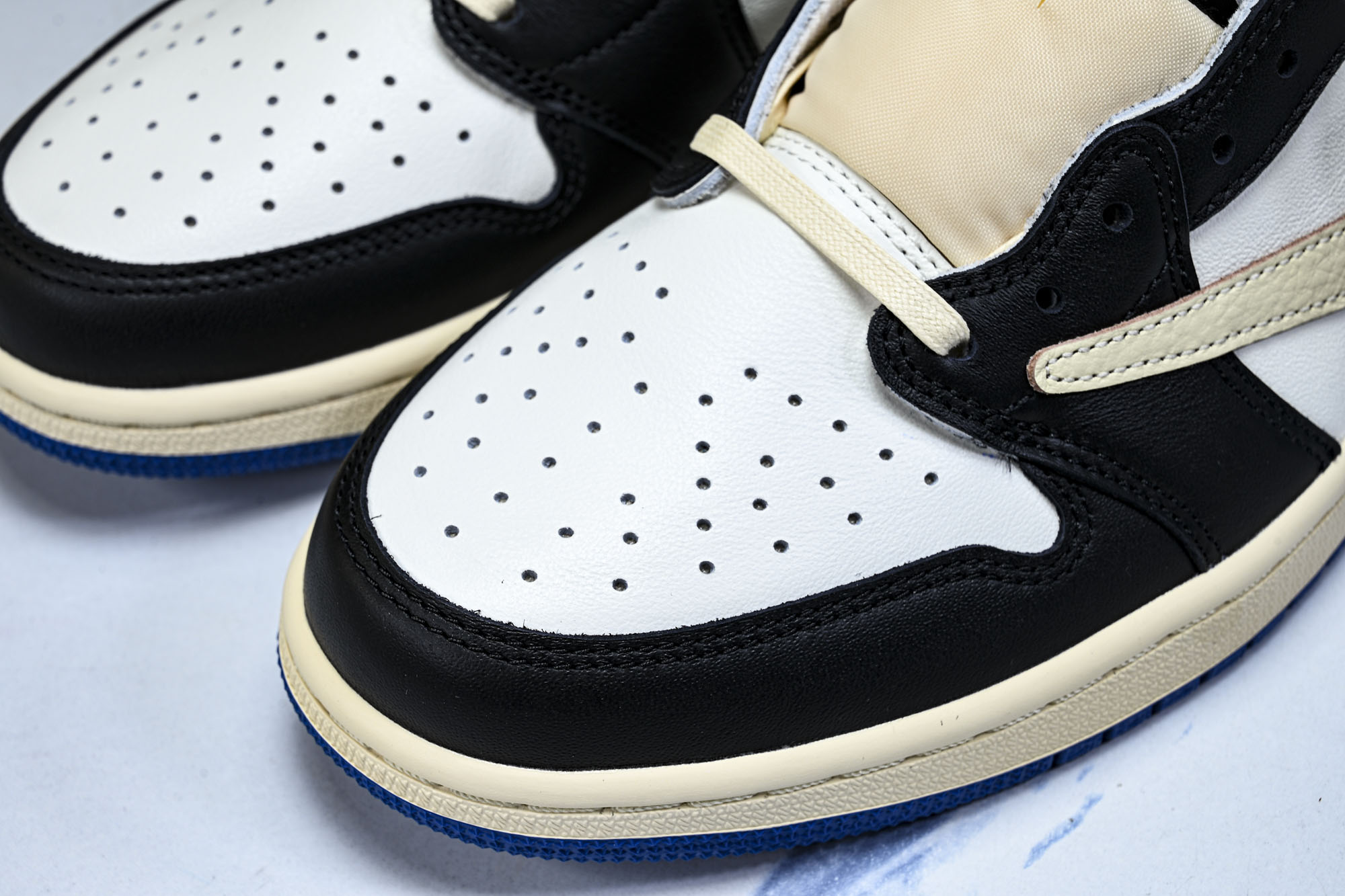 纯原Travis Scott x Air Jordan 1 Low OG AJ1 乔1倒勾低帮 全头层 DM7866-1