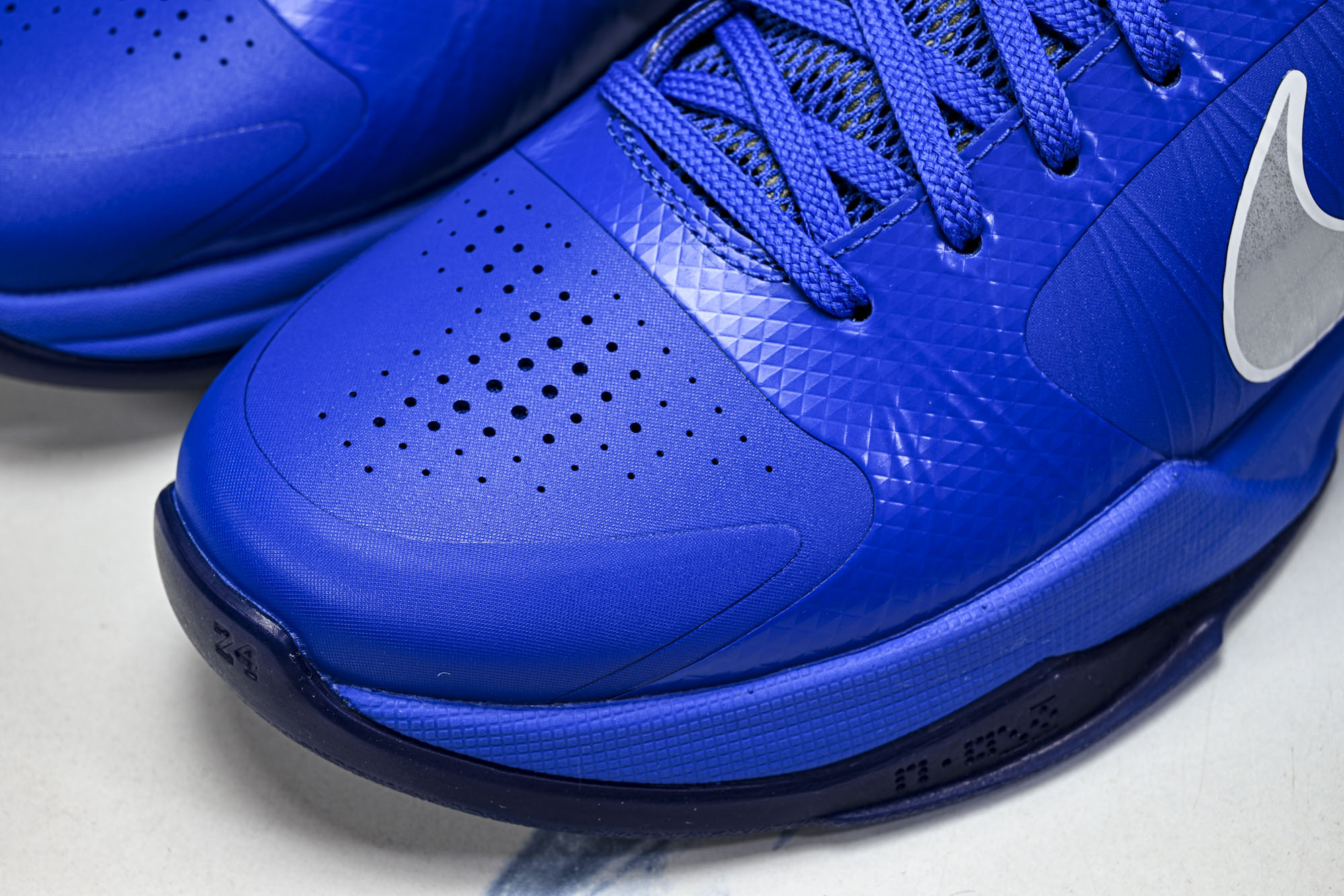 纯原 NK Kobe 5 Protro Dodgers 蓝色 IO6256-400 #YZ001 40 40.5 41 纯原 NK Kobe 5 Protro Dodgers 蓝色 IO6256-400 #YZ001 40 40.5 41