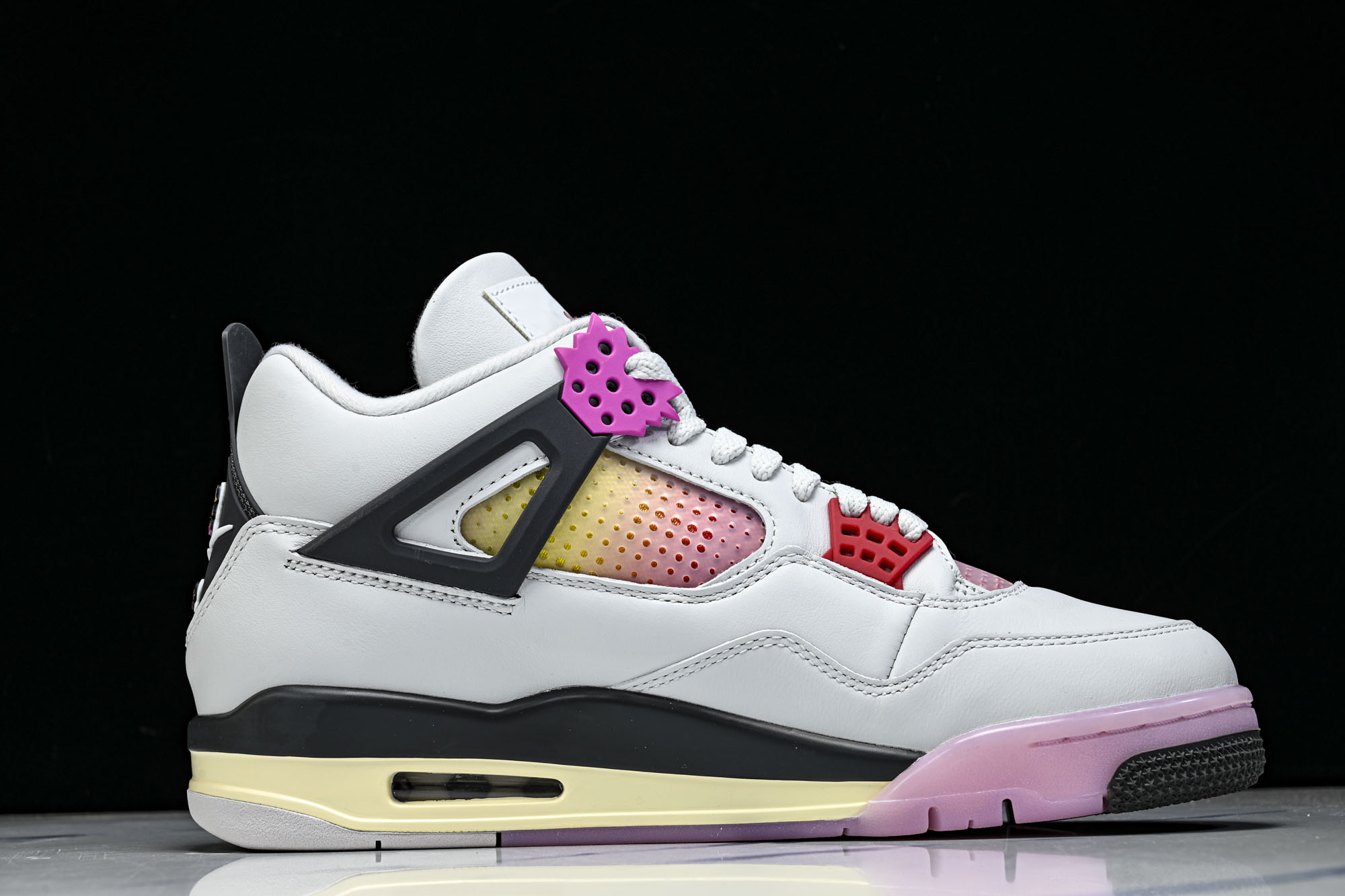 纯原Air Jordan 4 AJ4 漫画白黑粉色 男鞋篮球鞋JA1135 100 #YZ013 40.5 41 42 纯原Air Jordan 4 AJ4 漫画白黑粉色 男鞋篮球鞋JA1135 100 #YZ013 40.5 41 42