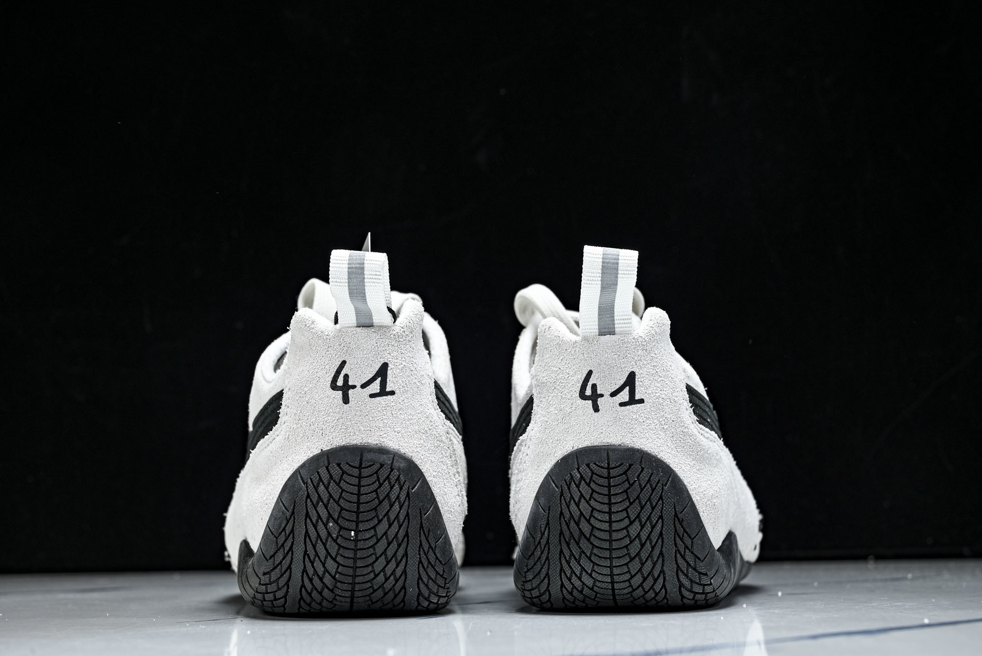 纯原 PUMA_彪马 x Balenciaga巴黎世家 Speedcat 牛皮绒面革 圆头做旧 WSDSD-9010 纯原 PUMA_彪马 x Balenciaga巴黎世家 Speedcat 牛皮绒面革 圆头做旧 WSDSD-9010