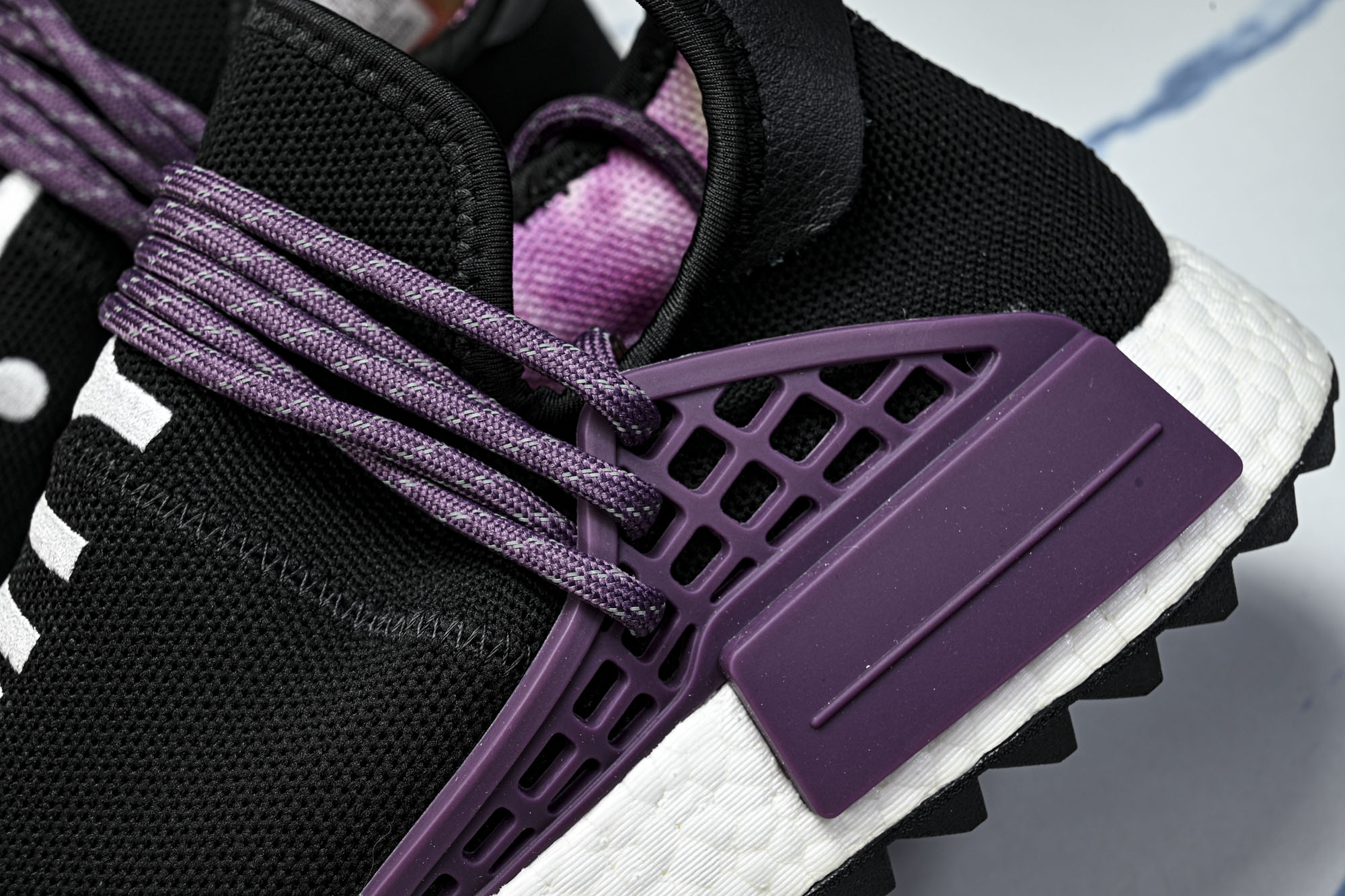 Adidas_阿迪达斯男女同款运动防滑轻便低帮休闲鞋AC7033 #YZ013 40 40.5 41 42 42.5 4 Adidas_阿迪达斯男女同款运动防滑轻便低帮休闲鞋AC7033 #YZ013 40 40.5 41 42 42.5 4