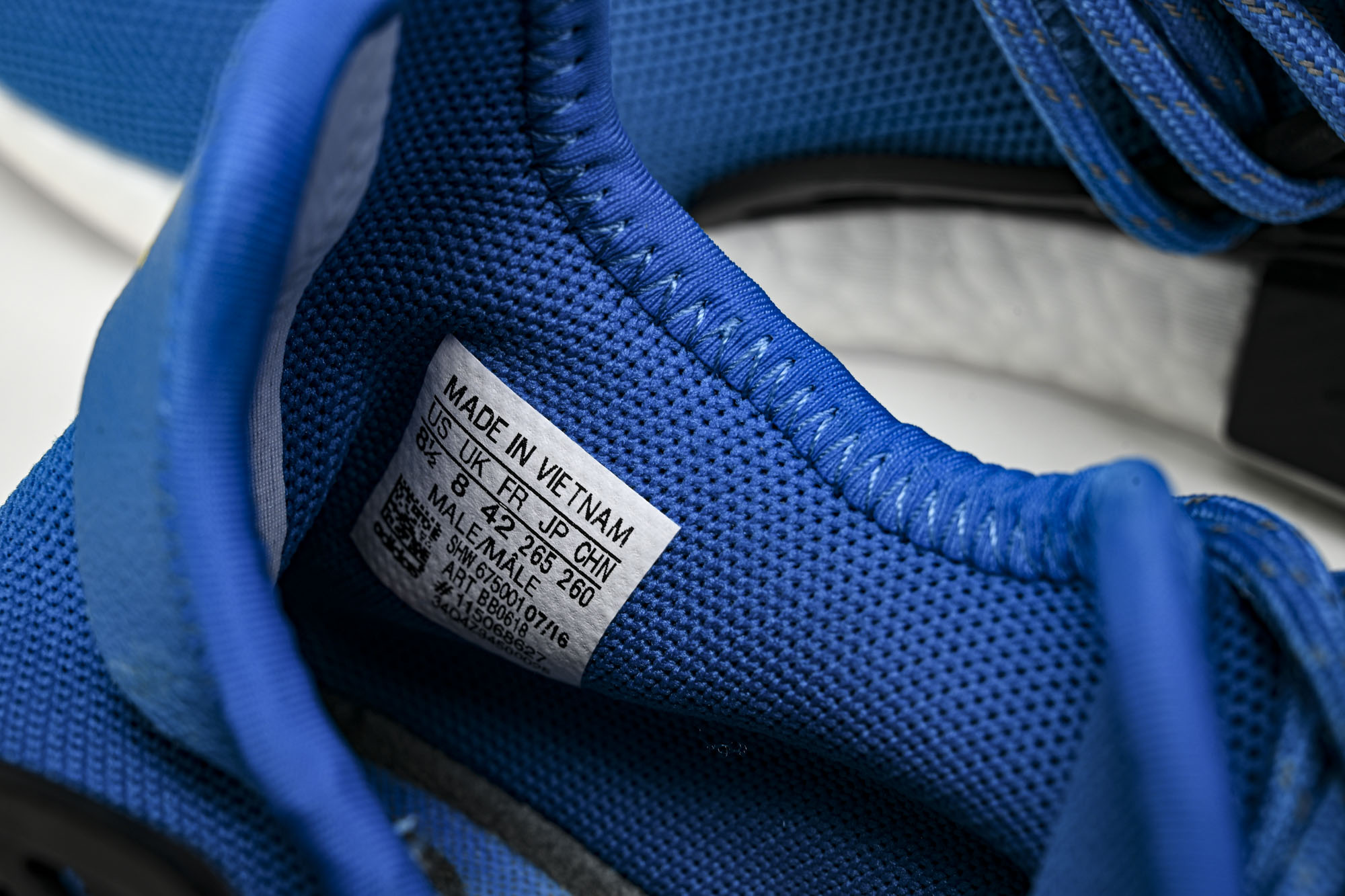 Adidas_阿迪达斯男女同款运动防滑轻便低帮休闲鞋BB0618 #YZ013 40 40.5 41 42 42.5 4 Adidas_阿迪达斯男女同款运动防滑轻便低帮休闲鞋BB0618 #YZ013 40 40.5 41 42 42.5 4