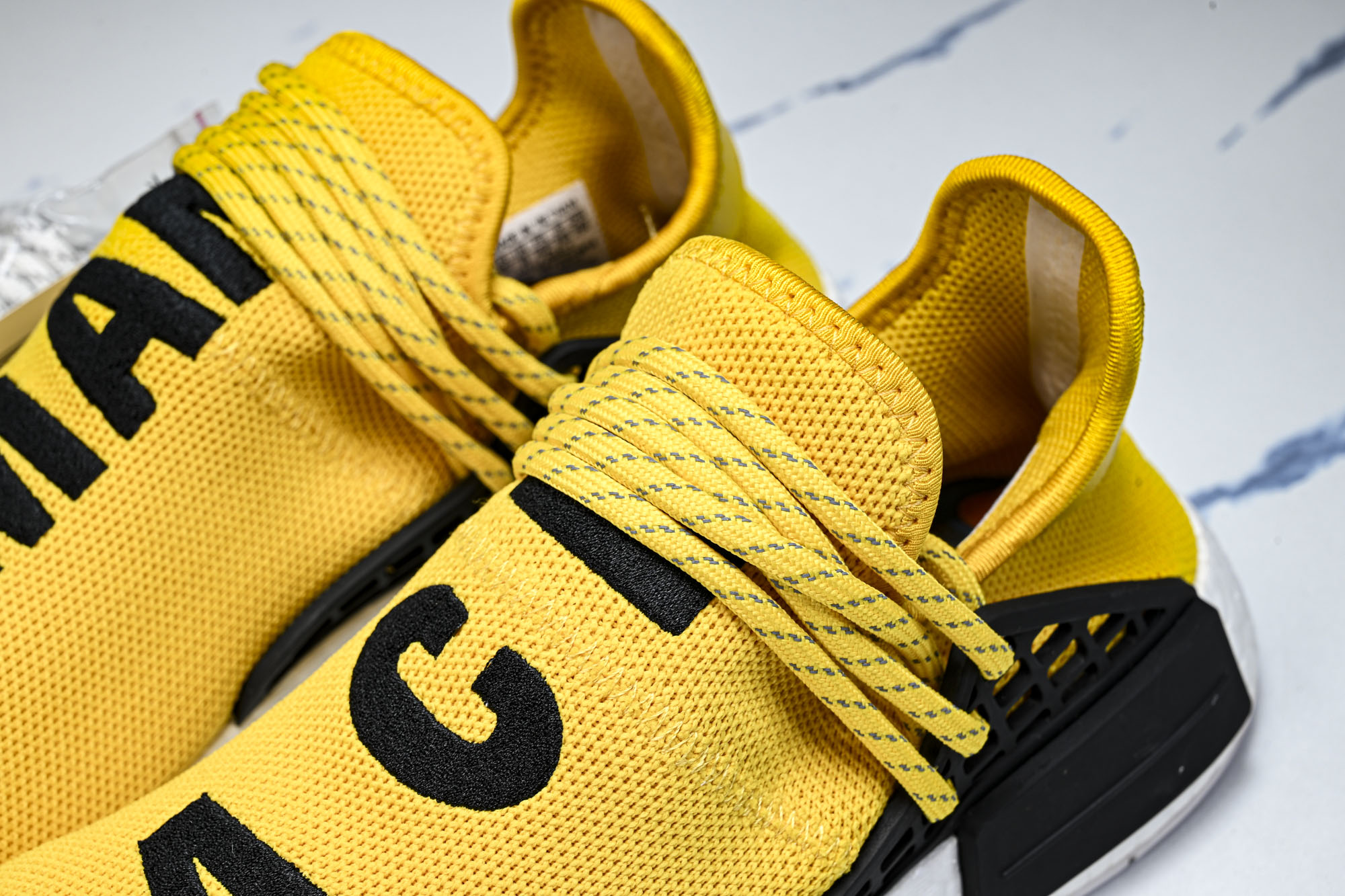 Adidas_阿迪达斯男女同款运动防滑轻便低帮休闲鞋BB0619 #YZ013 40 40.5 41 42 42.5 4