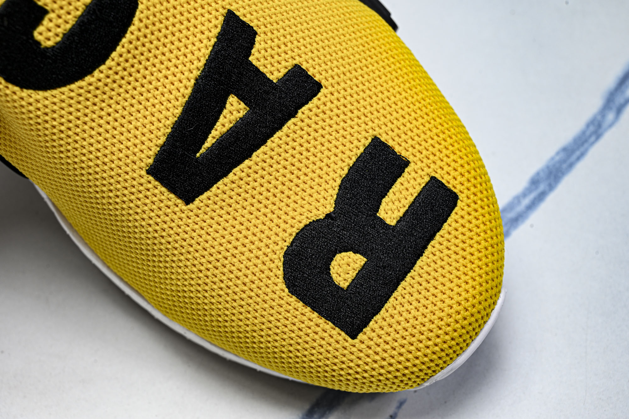 Adidas_阿迪达斯男女同款运动防滑轻便低帮休闲鞋BB0619 #YZ013 40 40.5 41 42 42.5 4