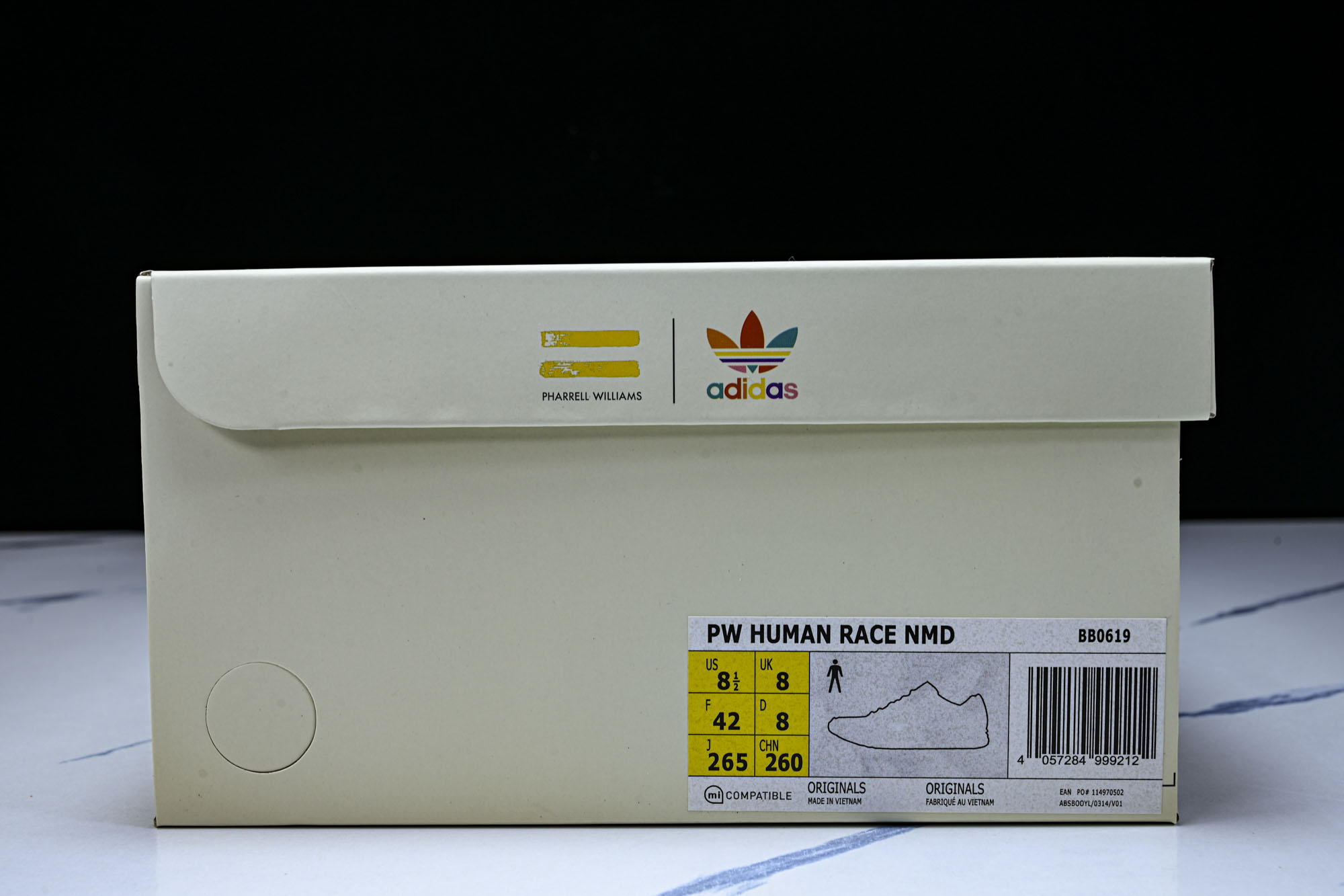 Adidas_阿迪达斯男女同款运动防滑轻便低帮休闲鞋BB0619 #YZ013 40 40.5 41 42 42.5 4