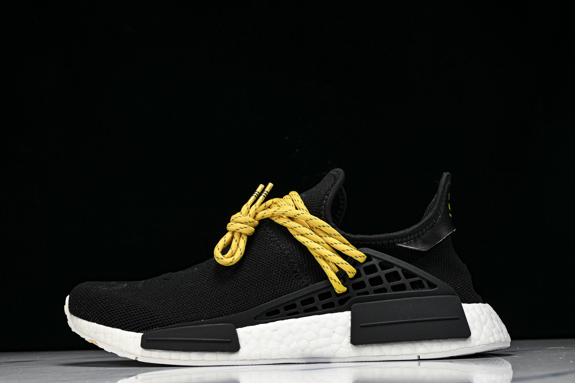 Adidas_阿迪达斯男女同款运动防滑轻便低帮休闲鞋BB3068 #YZ013 40 40.5 41 42 42.5 4