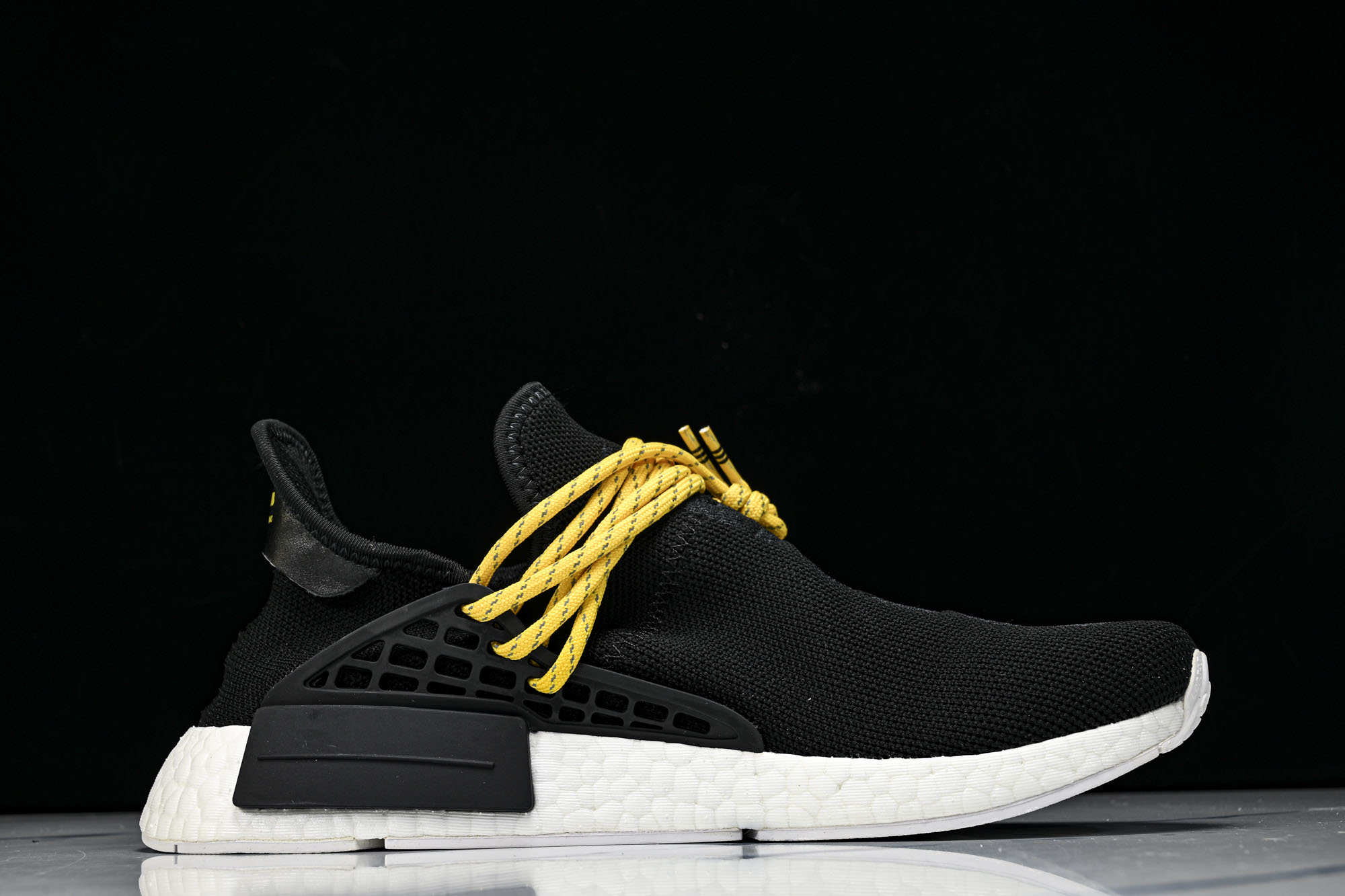 Adidas_阿迪达斯男女同款运动防滑轻便低帮休闲鞋BB3068 #YZ013 40 40.5 41 42 42.5 4