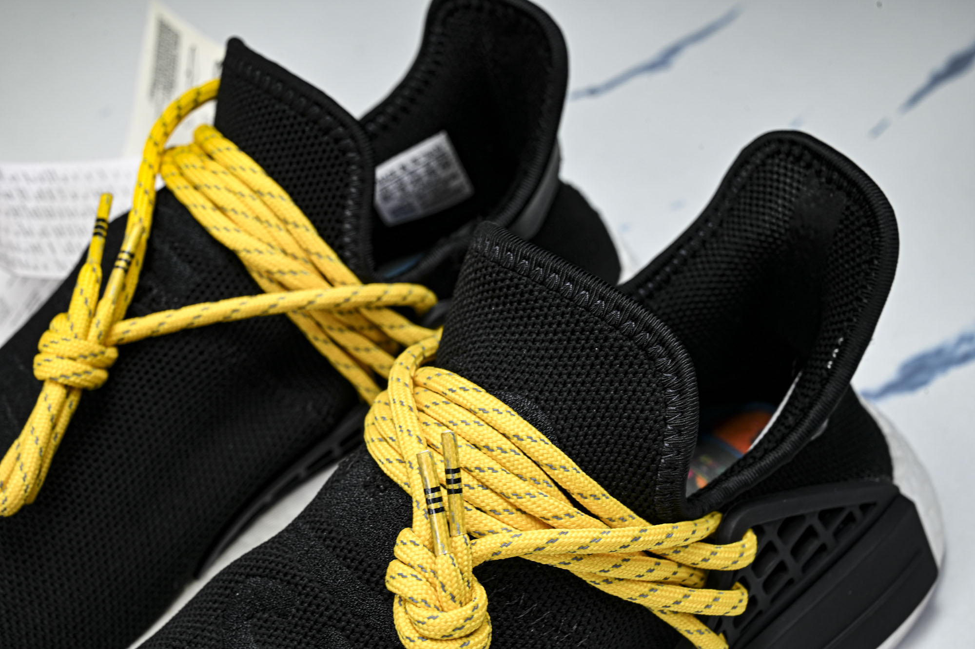 Adidas_阿迪达斯男女同款运动防滑轻便低帮休闲鞋BB3068 #YZ013 40 40.5 41 42 42.5 4
