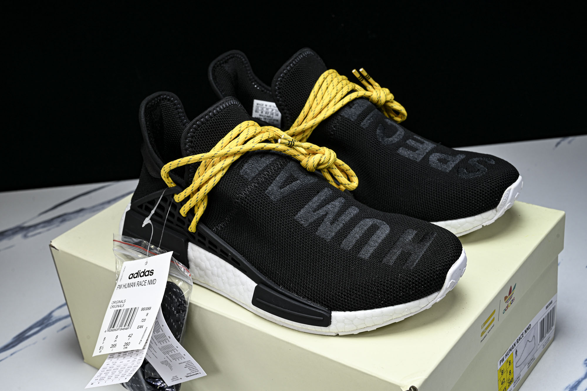 Adidas_阿迪达斯男女同款运动防滑轻便低帮休闲鞋BB3068 #YZ013 40 40.5 41 42 42.5 4