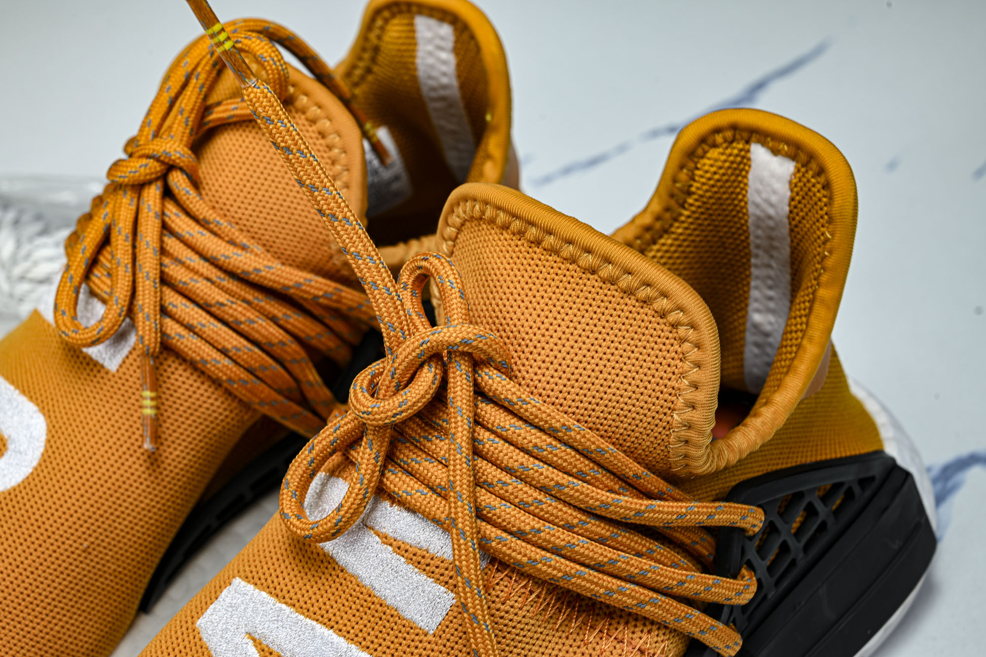 Adidas_阿迪达斯男女同款运动防滑轻便低帮休闲鞋BB3070 #YZ013 40 40.5 41 42 42.5 4