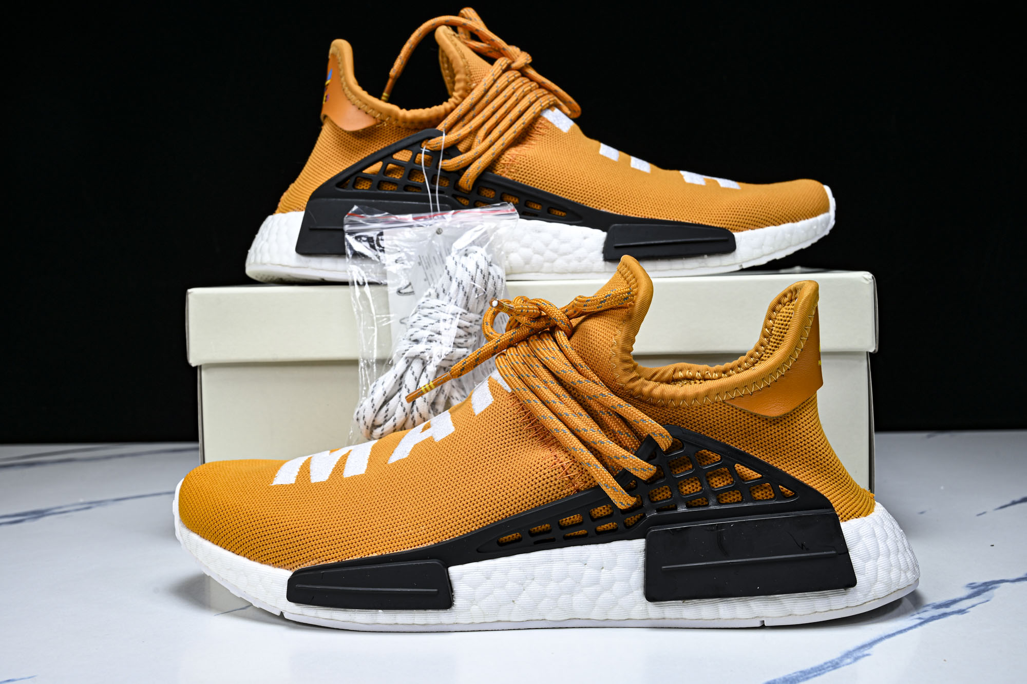 Adidas_阿迪达斯男女同款运动防滑轻便低帮休闲鞋BB3070 #YZ013 40 40.5 41 42 42.5 4